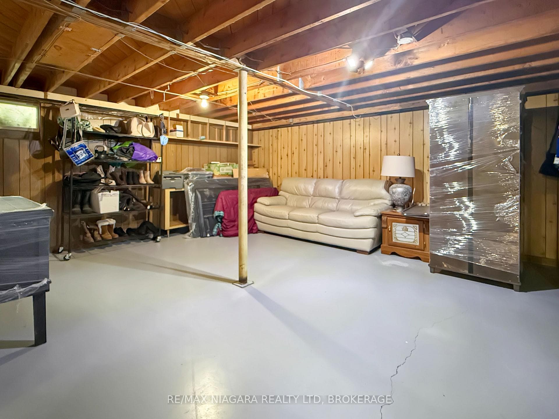 222 Ridgeway Road photo 27