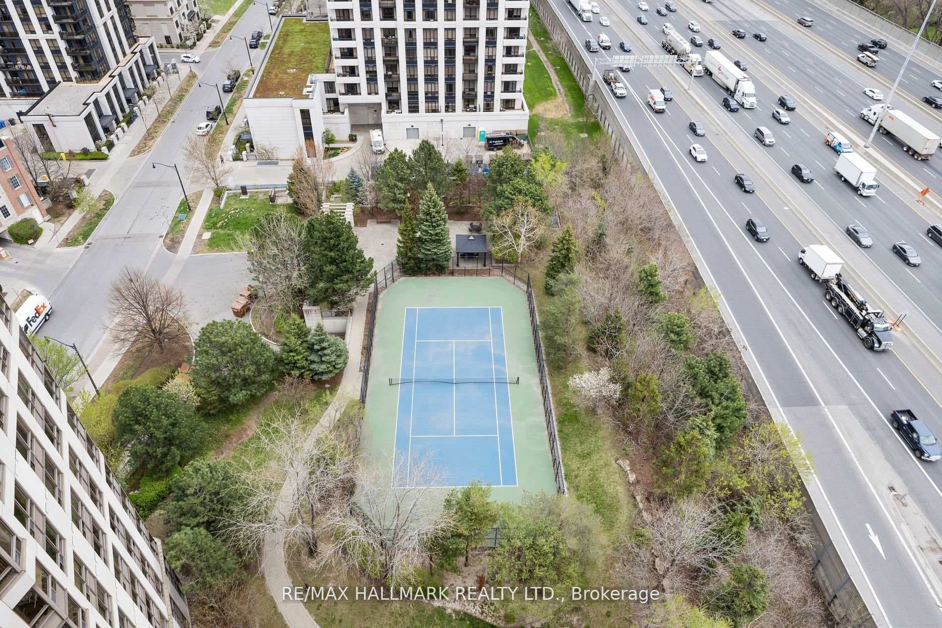 80 Harrison Garden Boulevard Unit 1821 photo 33