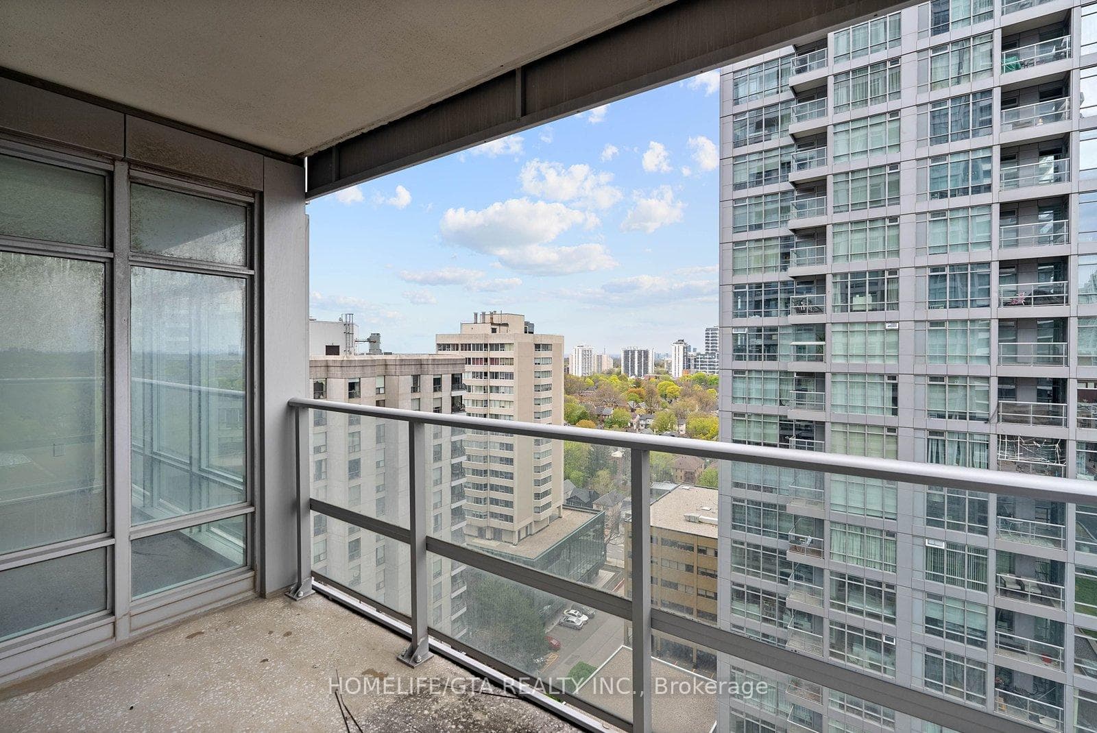 2191 Yonge Street Unit 1905 photo 28