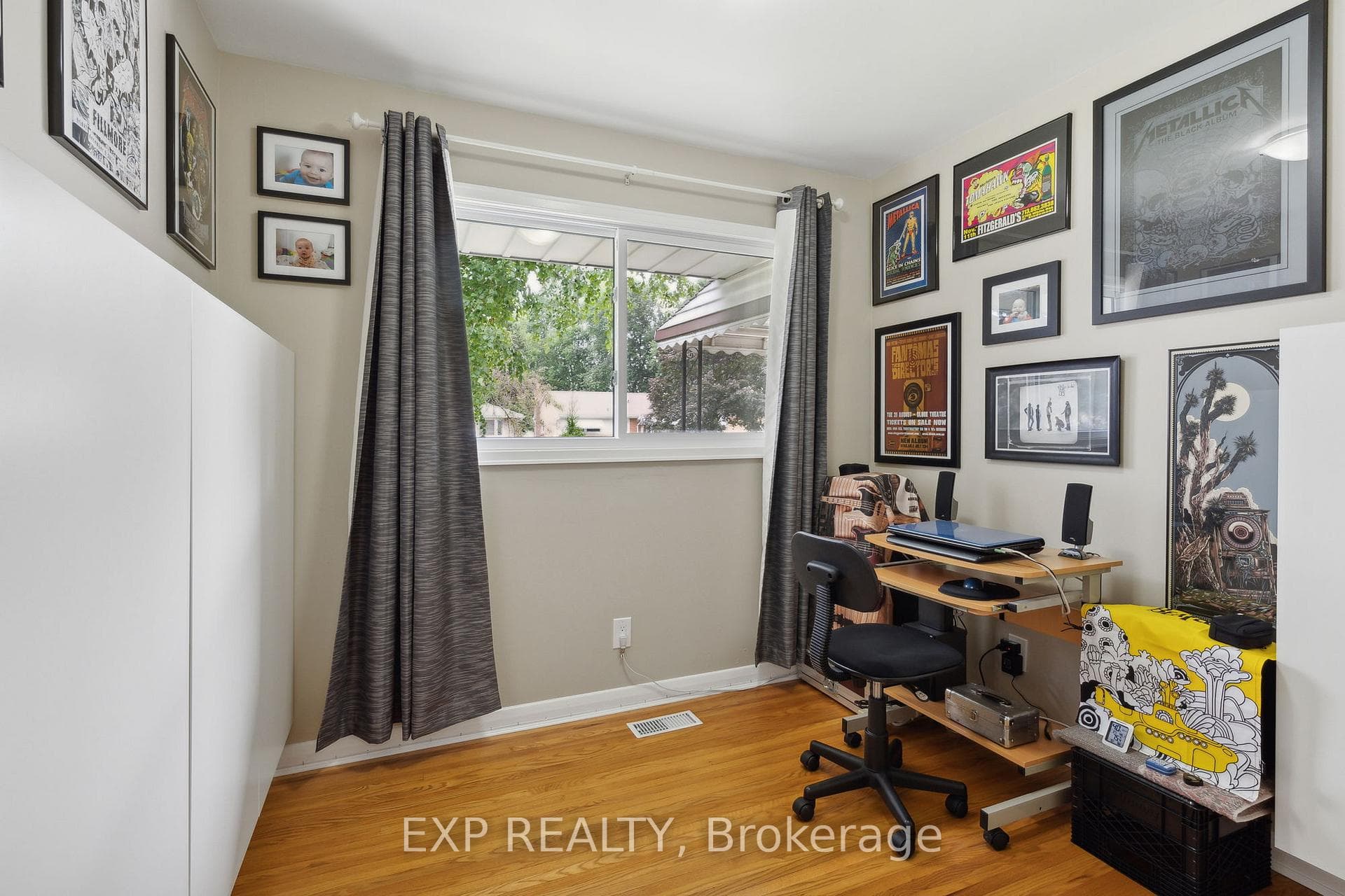 224 Irving Place photo 22