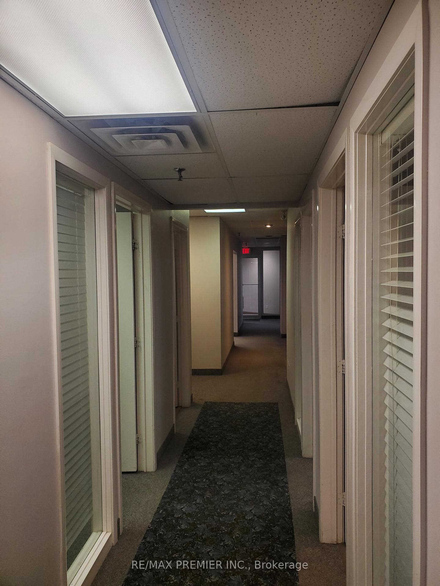7330 Yonge Street Unit 105 photo 7