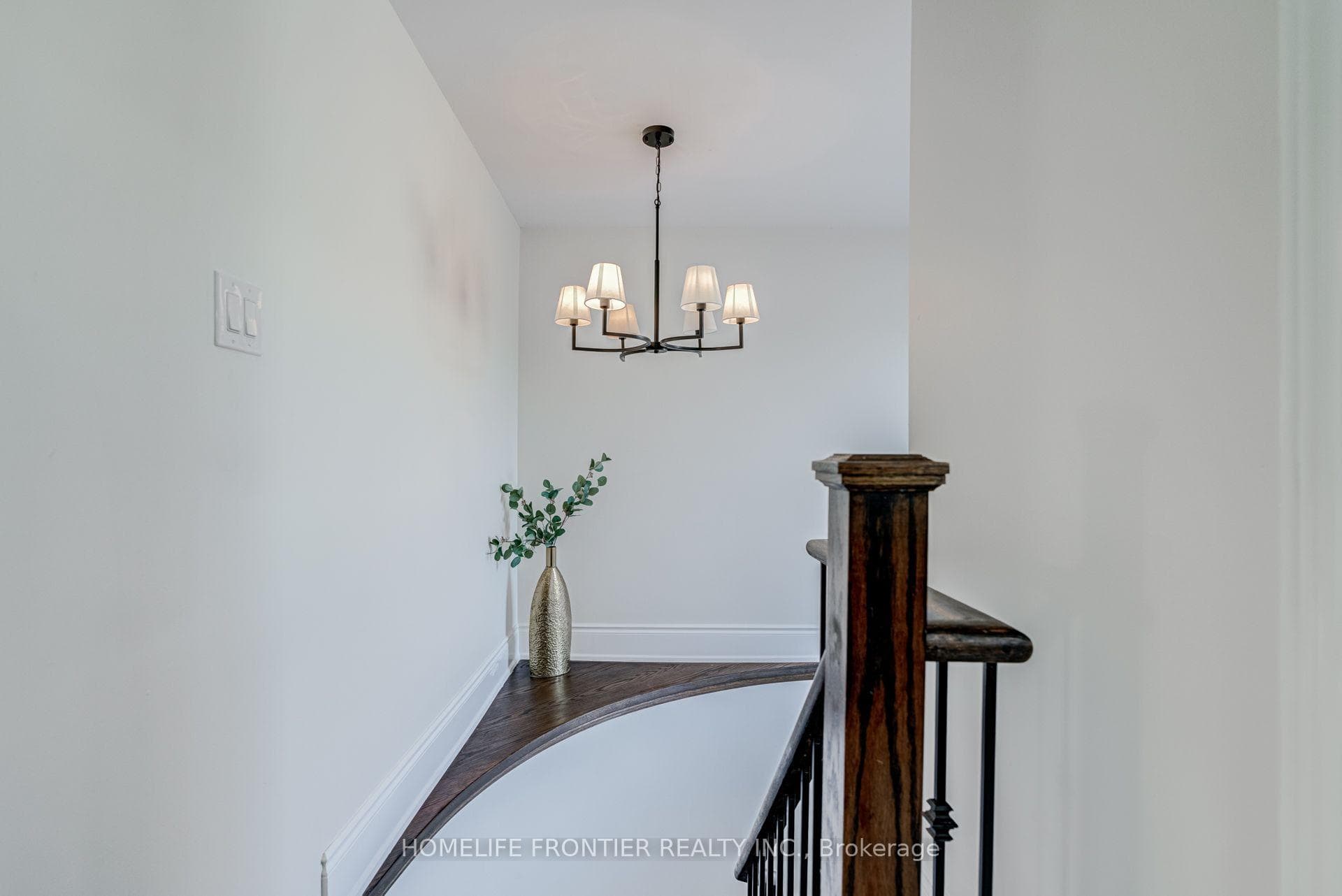 1059 Ivandale Drive photo 22
