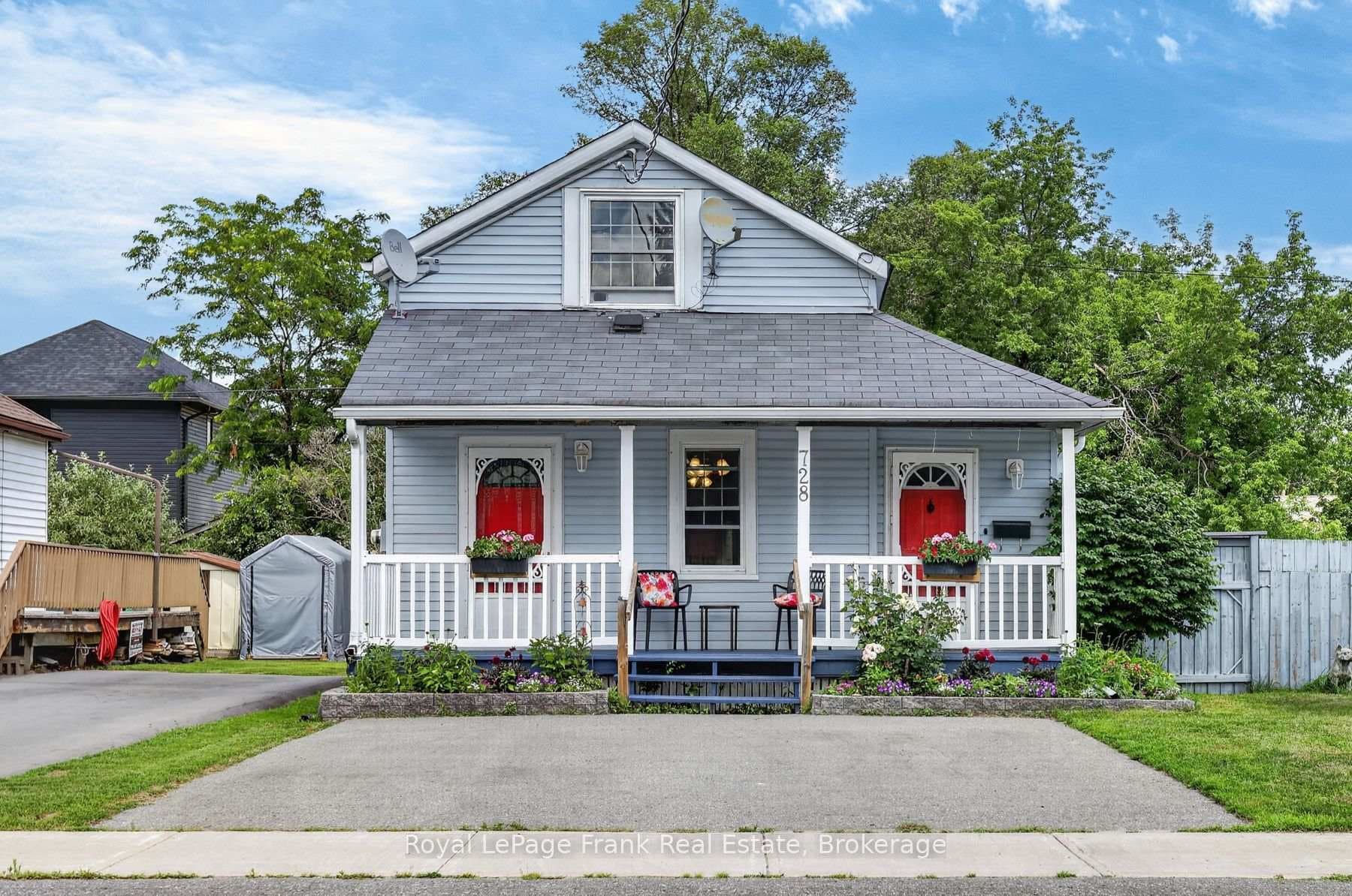 728 Hurley Street photo 1