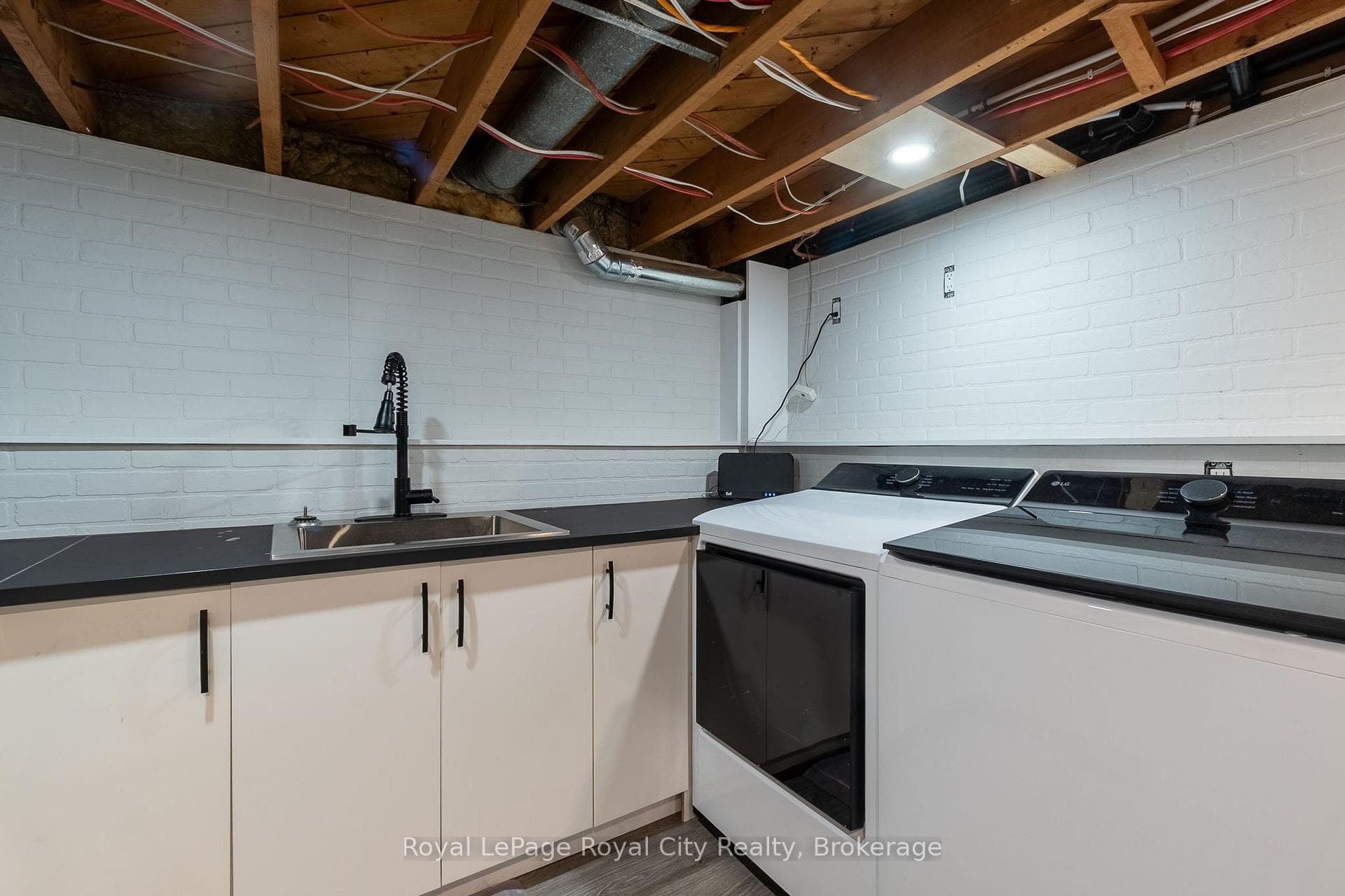 3697 George Johnston Road photo 16