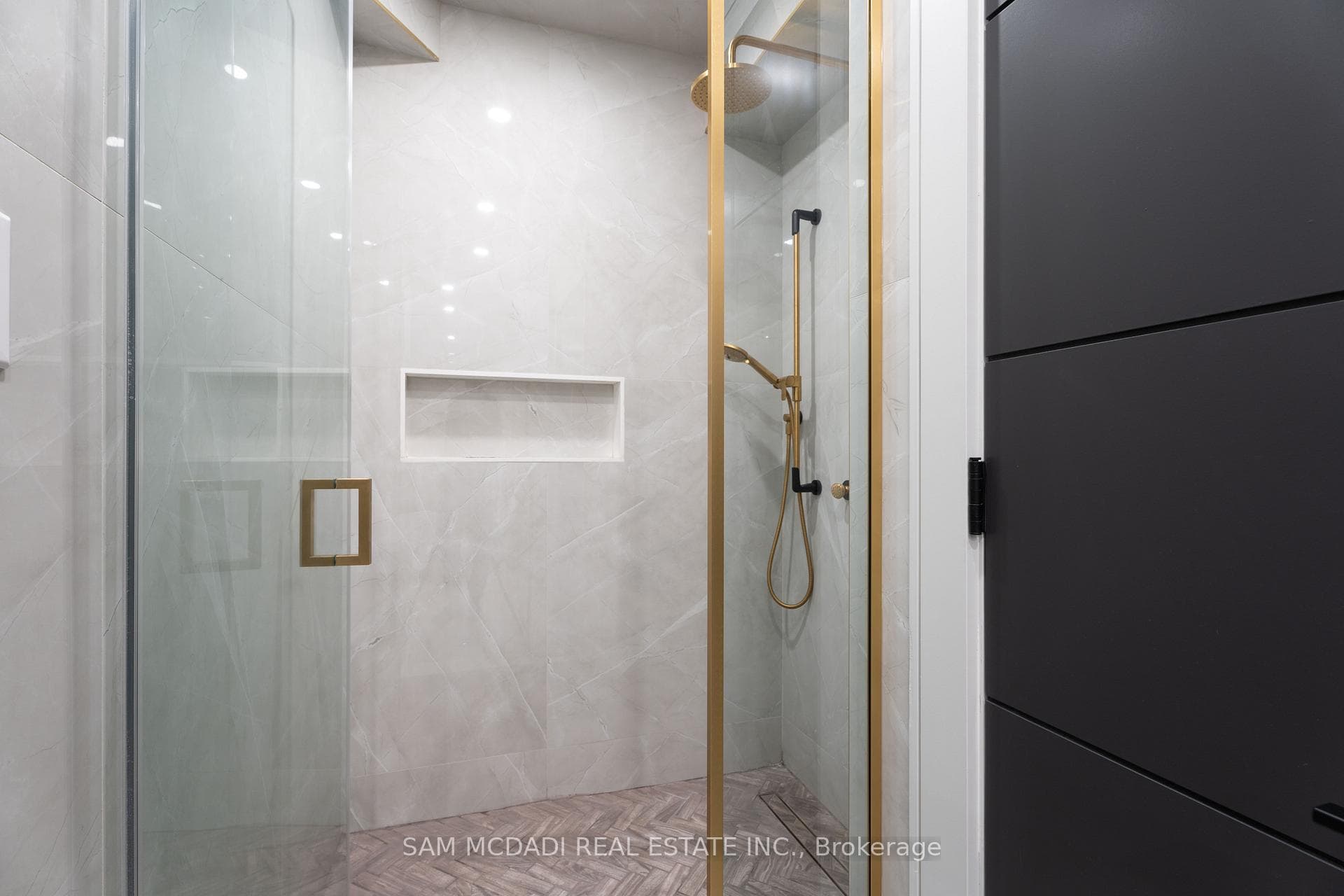 1019 Strathy Avenue photo 38