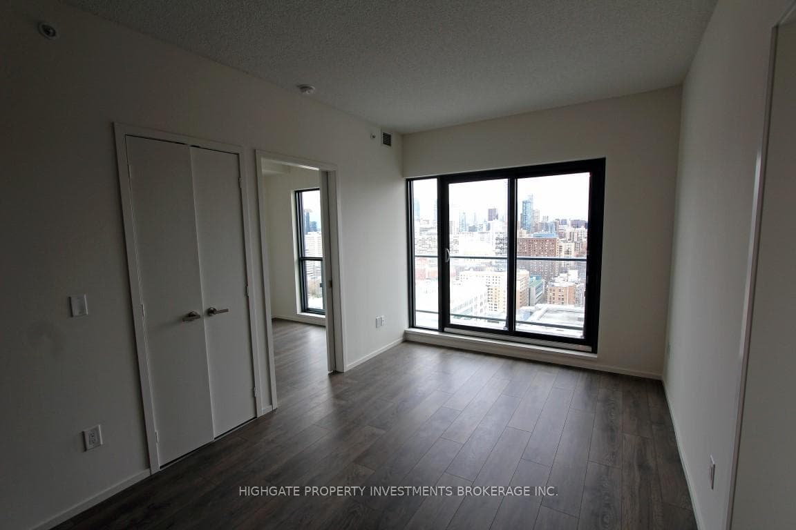 159 Dundas Street Unit 2708 photo 1