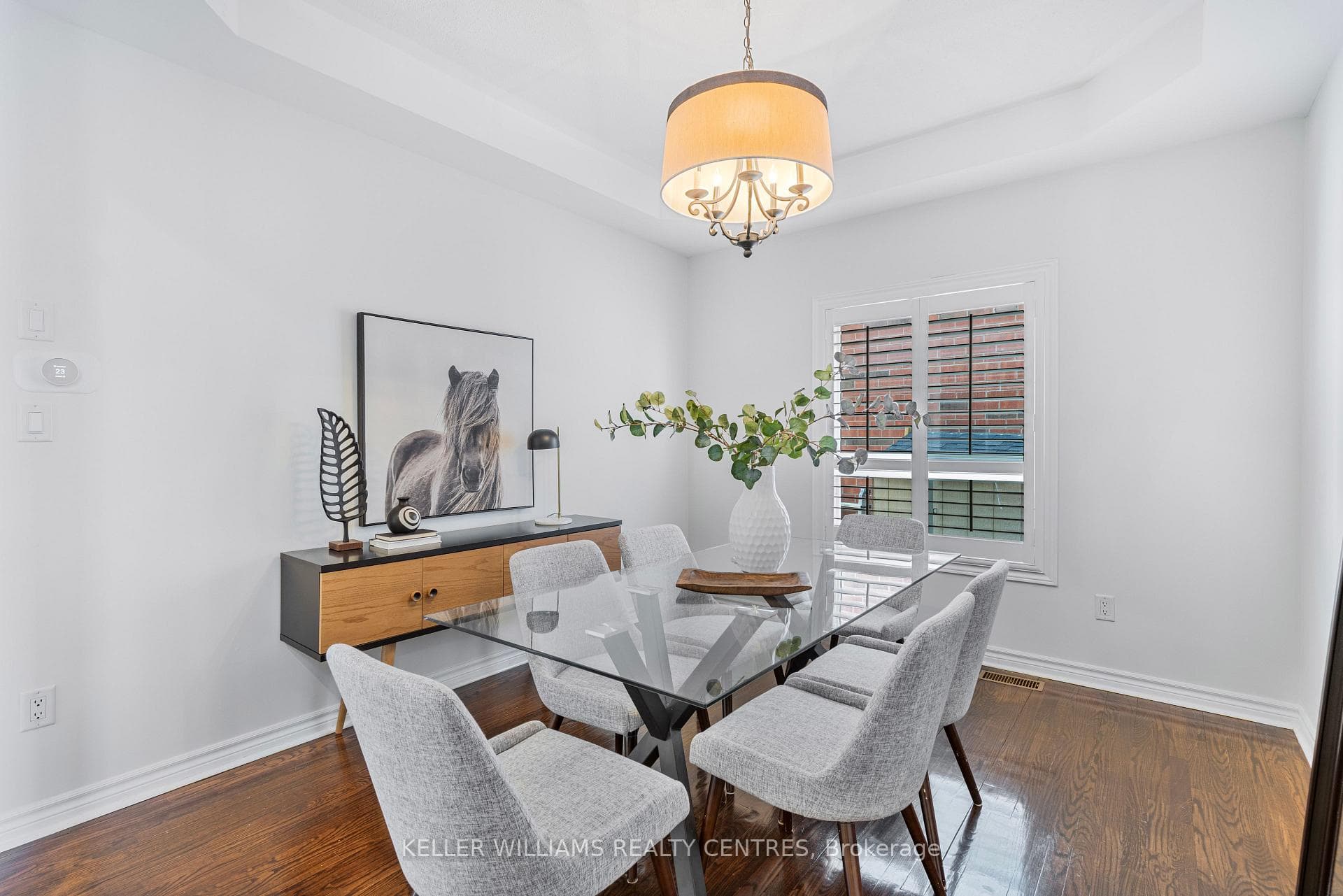 15 Hartwell Way photo 3