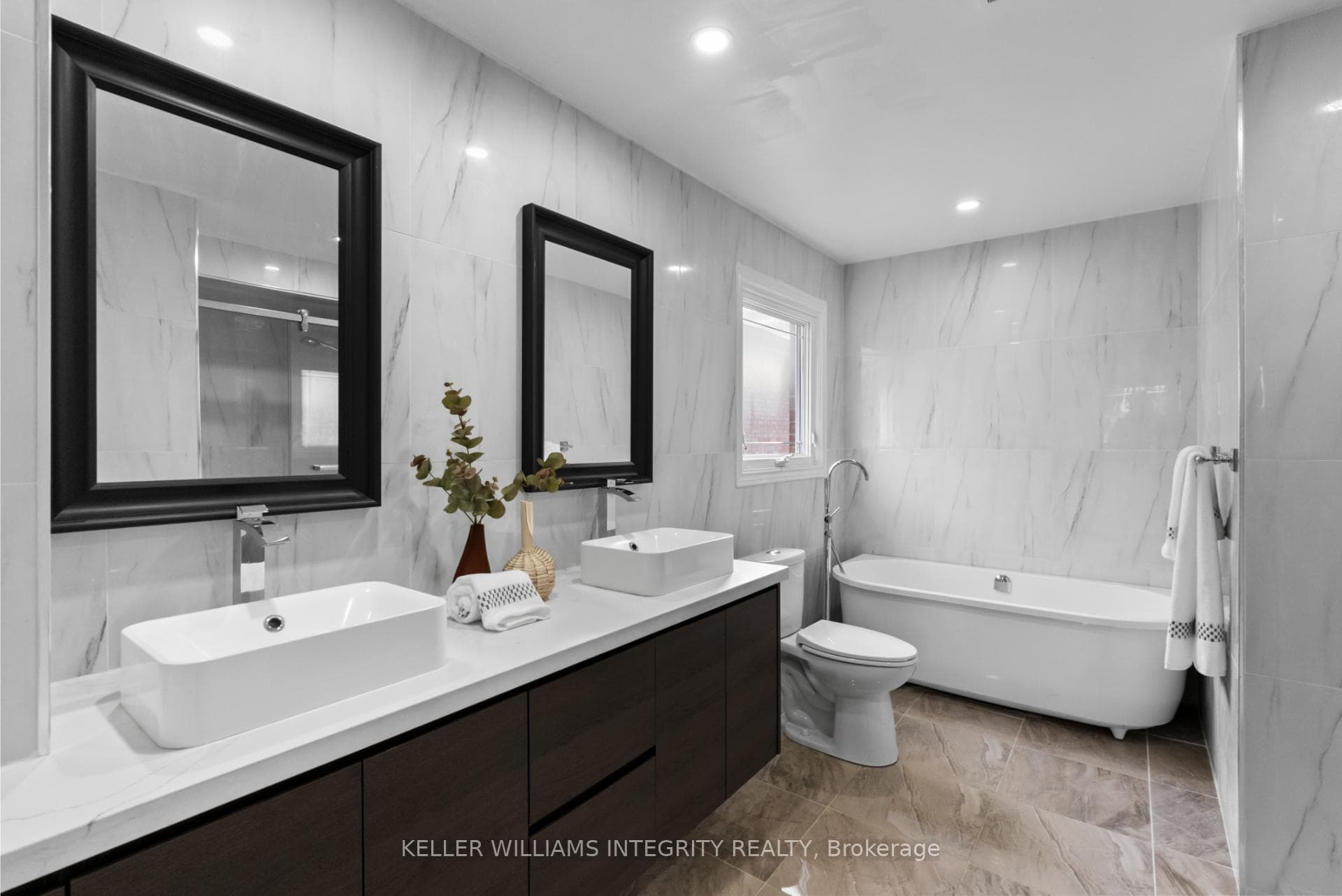 89 Wilce Drive photo 25
