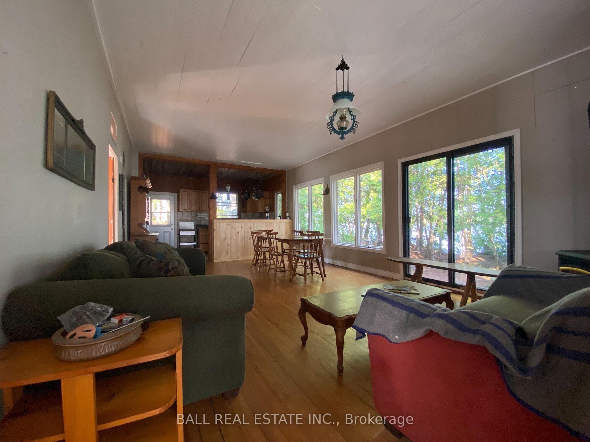 25 Garden Island photo 18