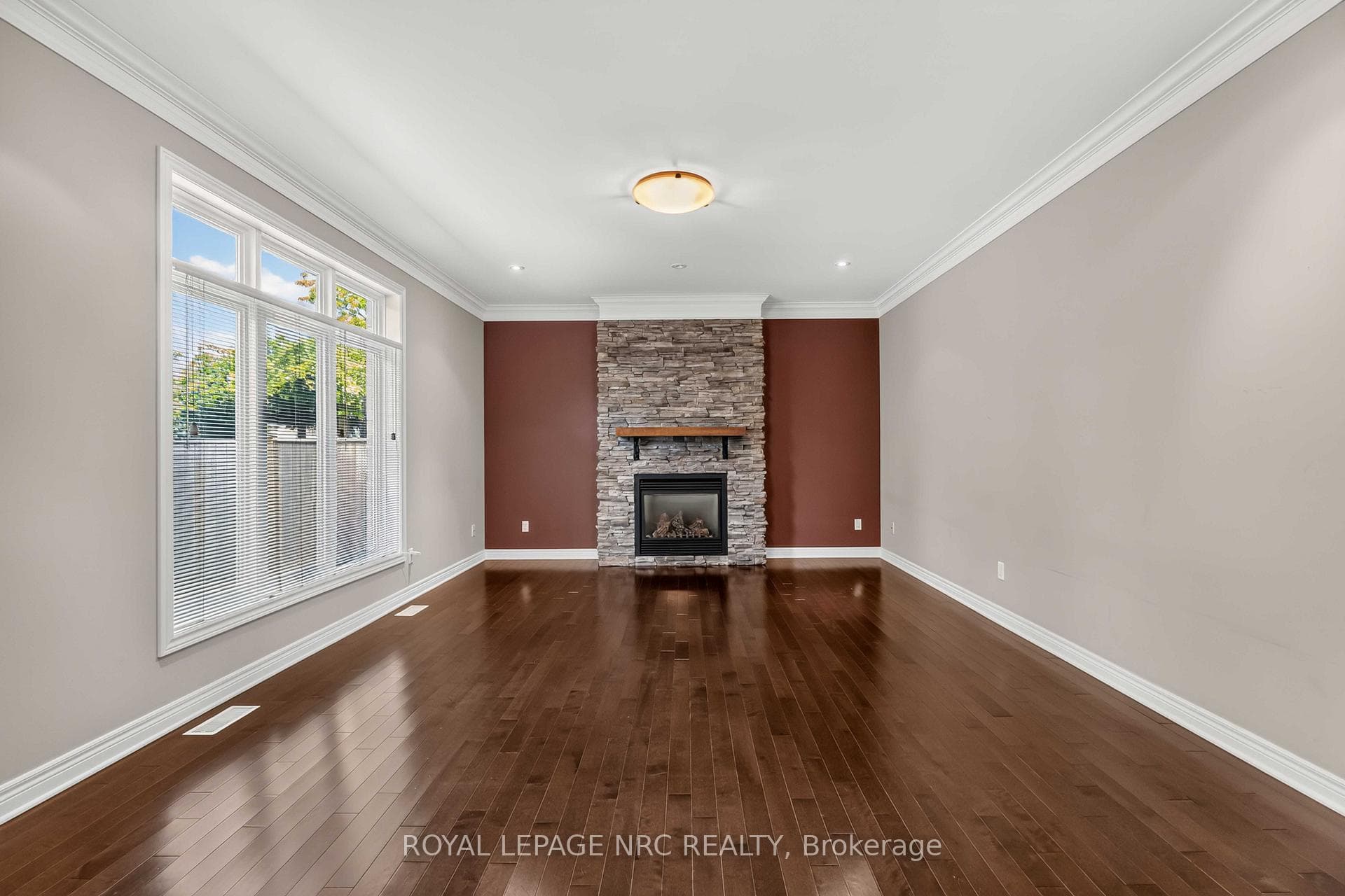 378 Pelham Road photo 7