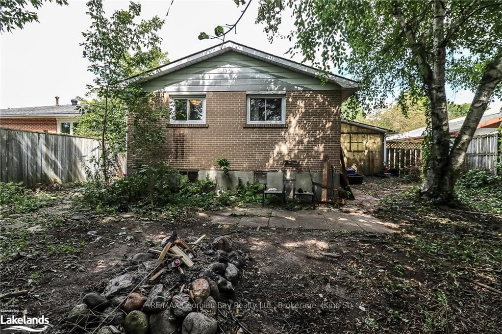 628 BAYVIEW Drive photo 21