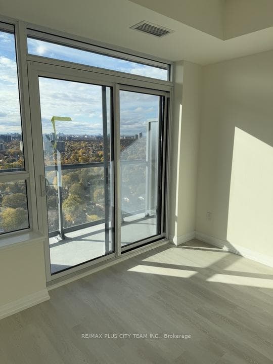 3260 Sheppard Avenue Unit 2210 photo 9