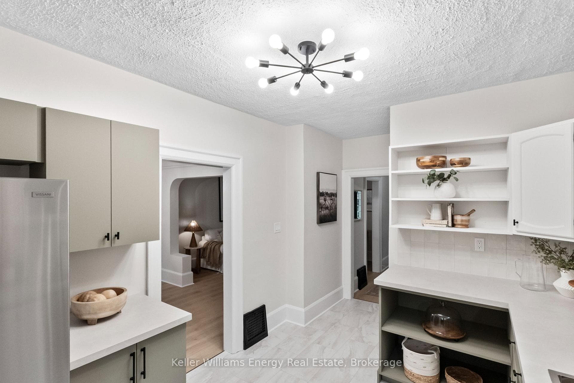 55 Arlington Avenue photo 14