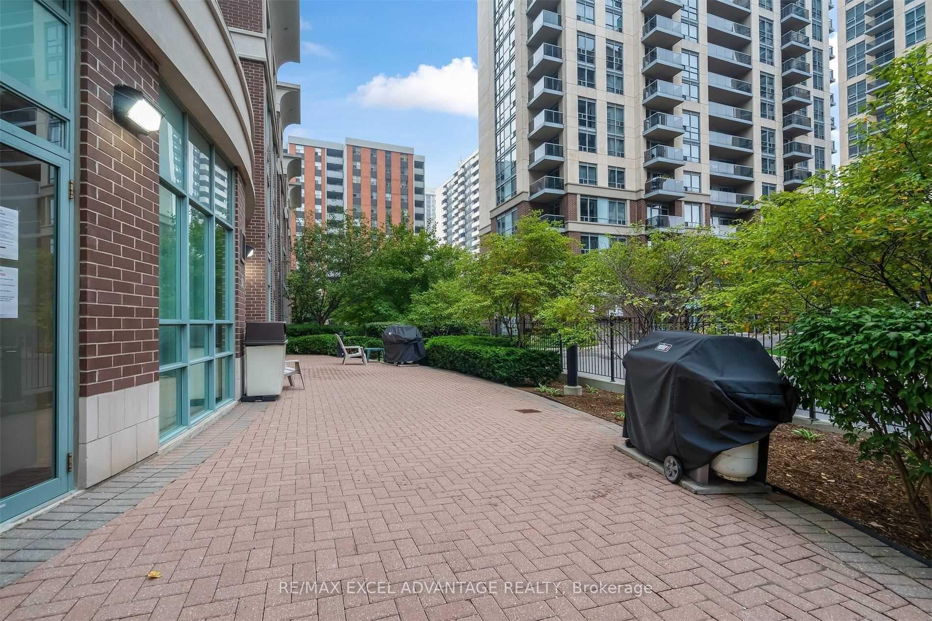 7 Michael Power Place Unit 1509 photo 33