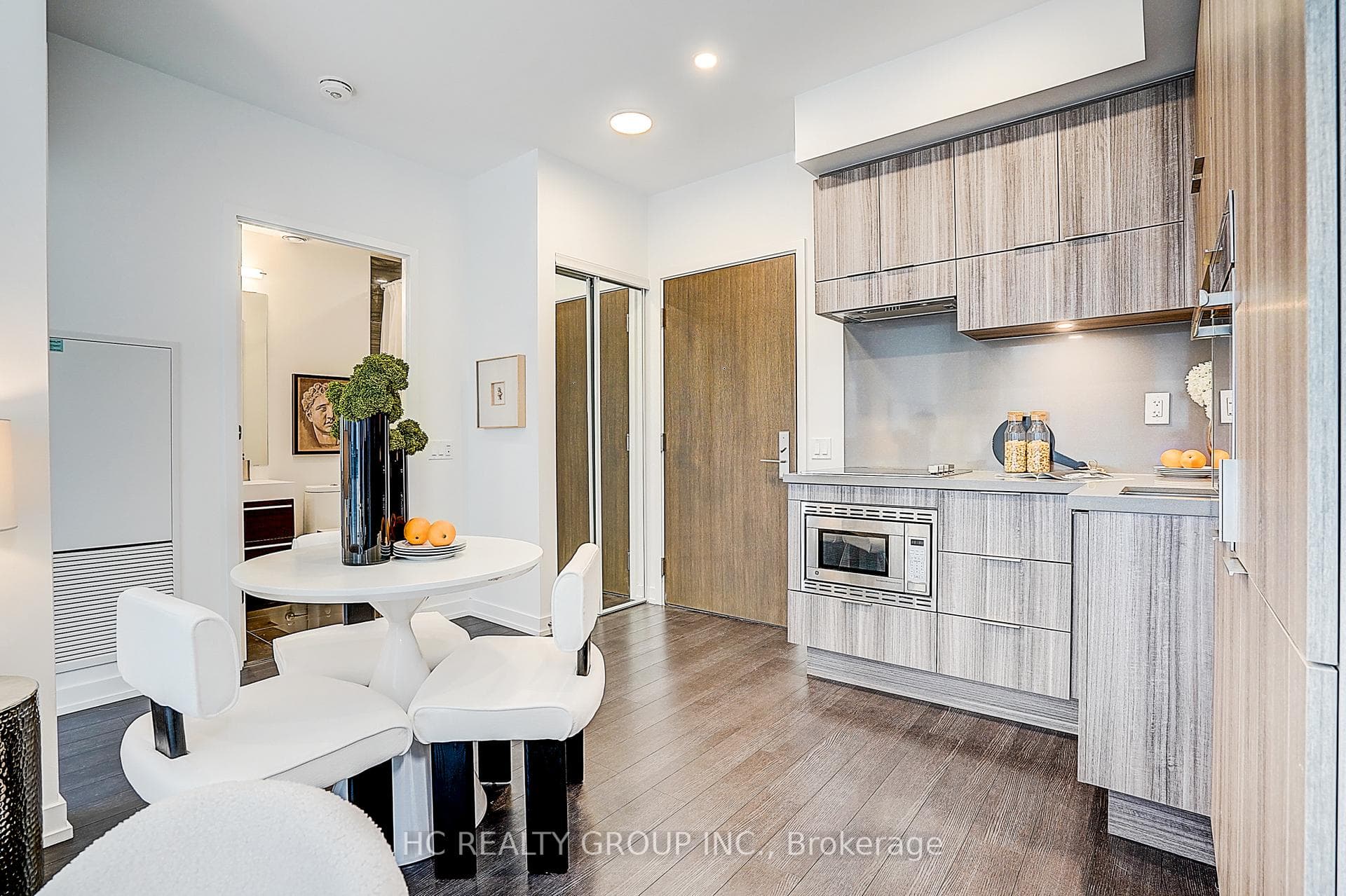 39 Roehampton Avenue Unit 3007 photo 34