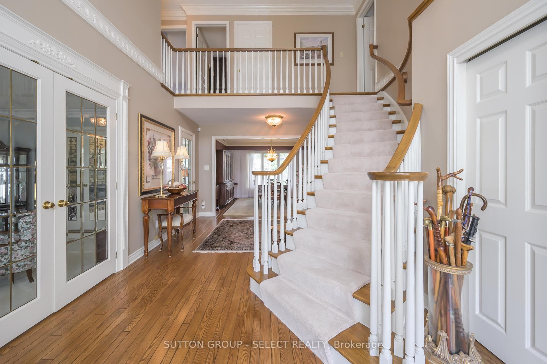 121 WHITEACRES Drive photo 5