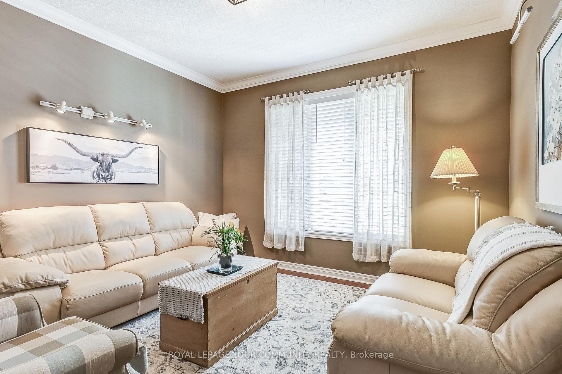 Bedroom/Office