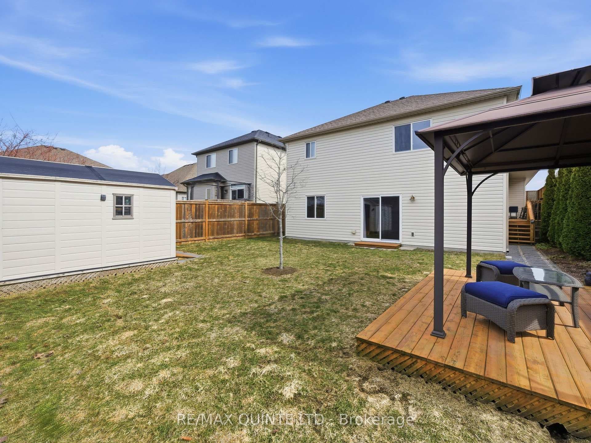 Perfect space for kids, pets, or gardening.
