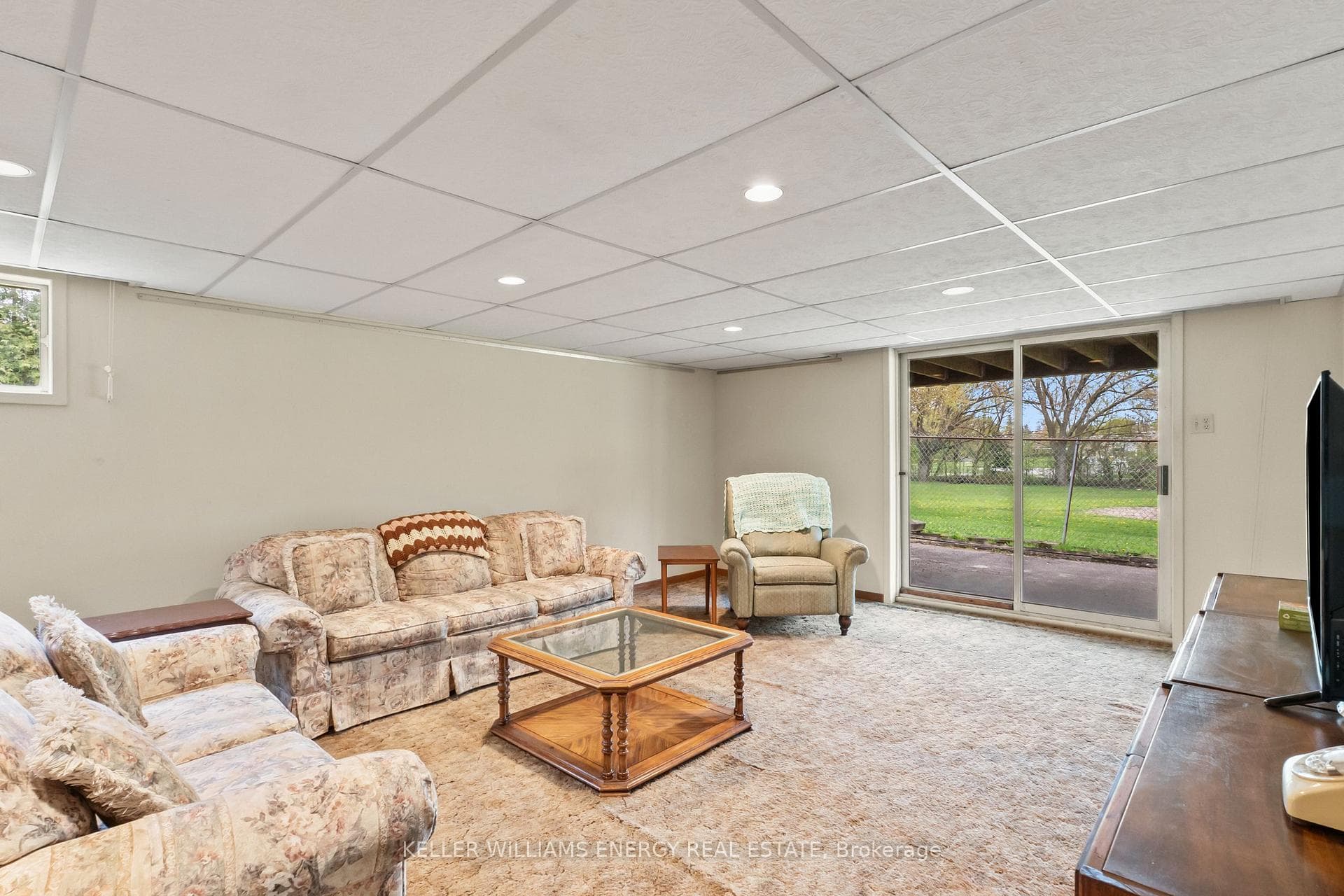 365 Humewood Avenue photo 23