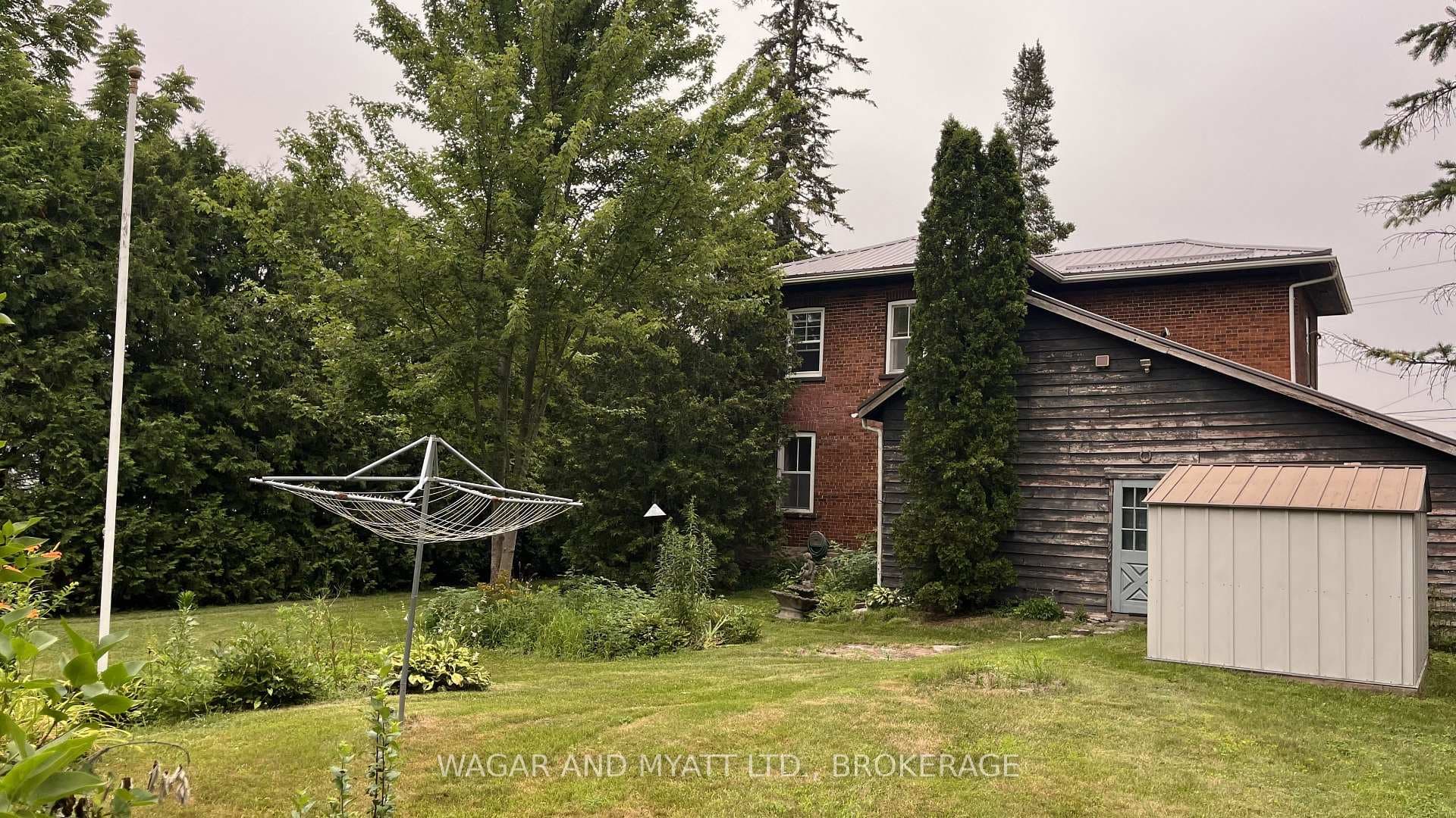 226 CAMDEN Road photo 25