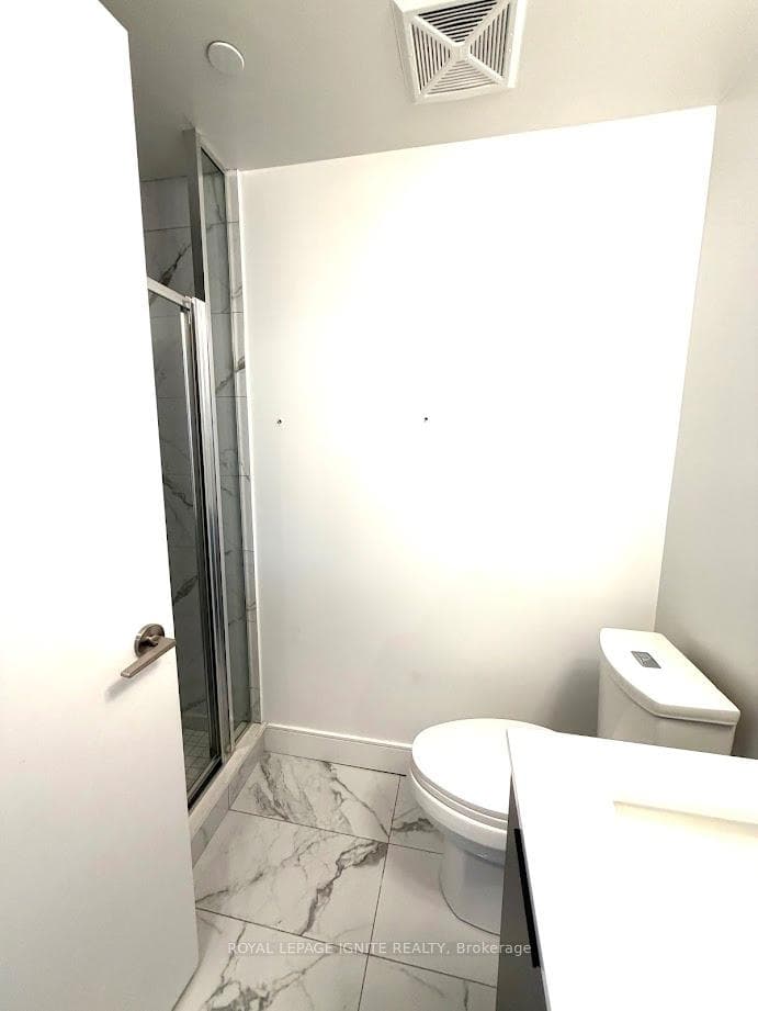 1350 Ellesmere Road Unit 910 photo 14
