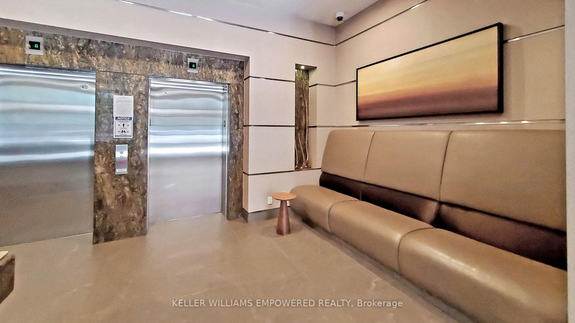 8 Scollard Street Unit 511 photo 7