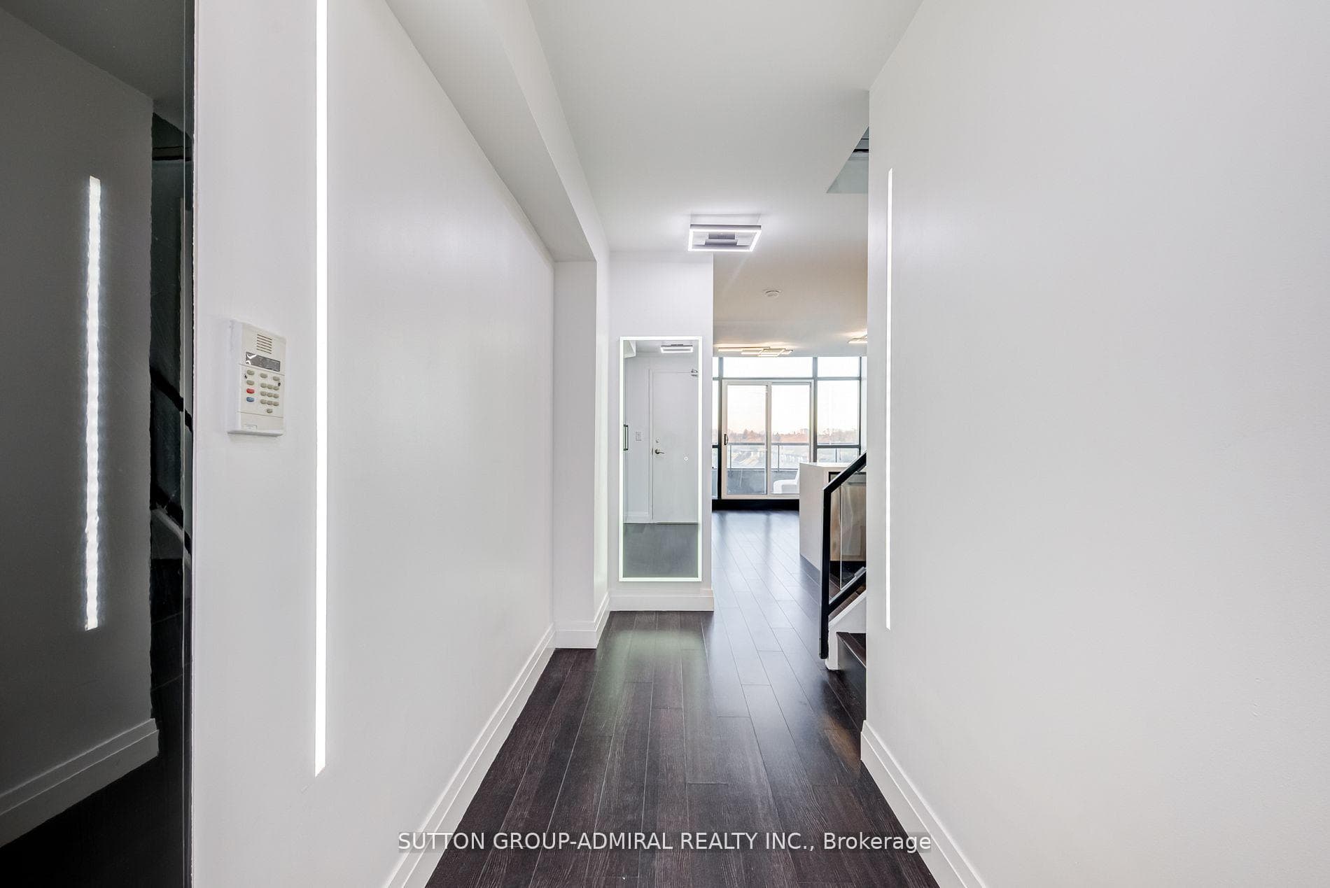 200 Manitoba Street Unit 527 photo 2