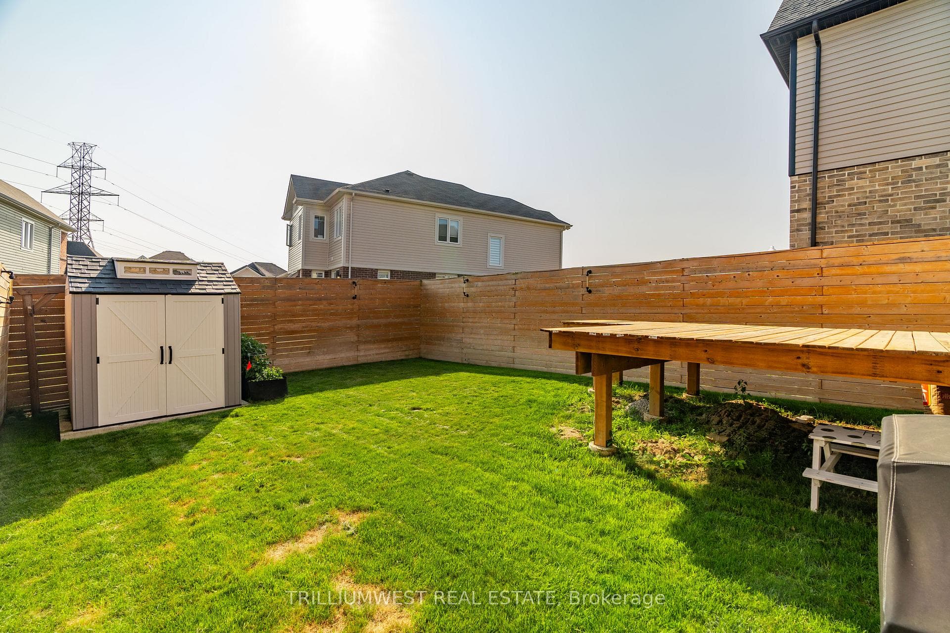 83 Netherwood Road photo 21