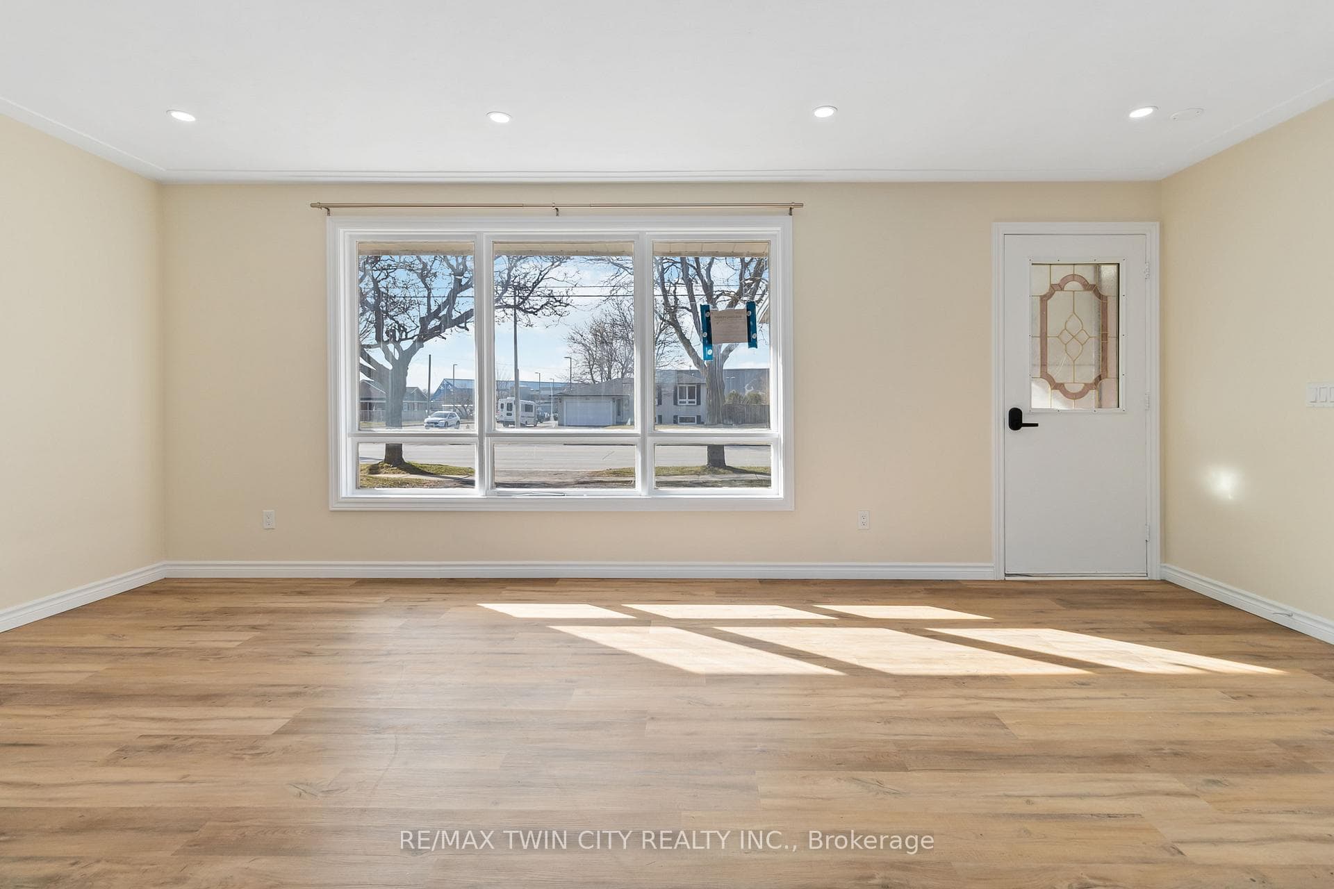 95 Fairview Drive Unit 1 photo 3