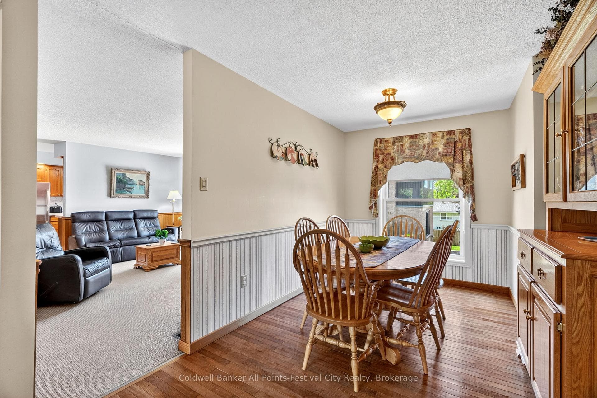 30 Mohawk Crescent photo 21
