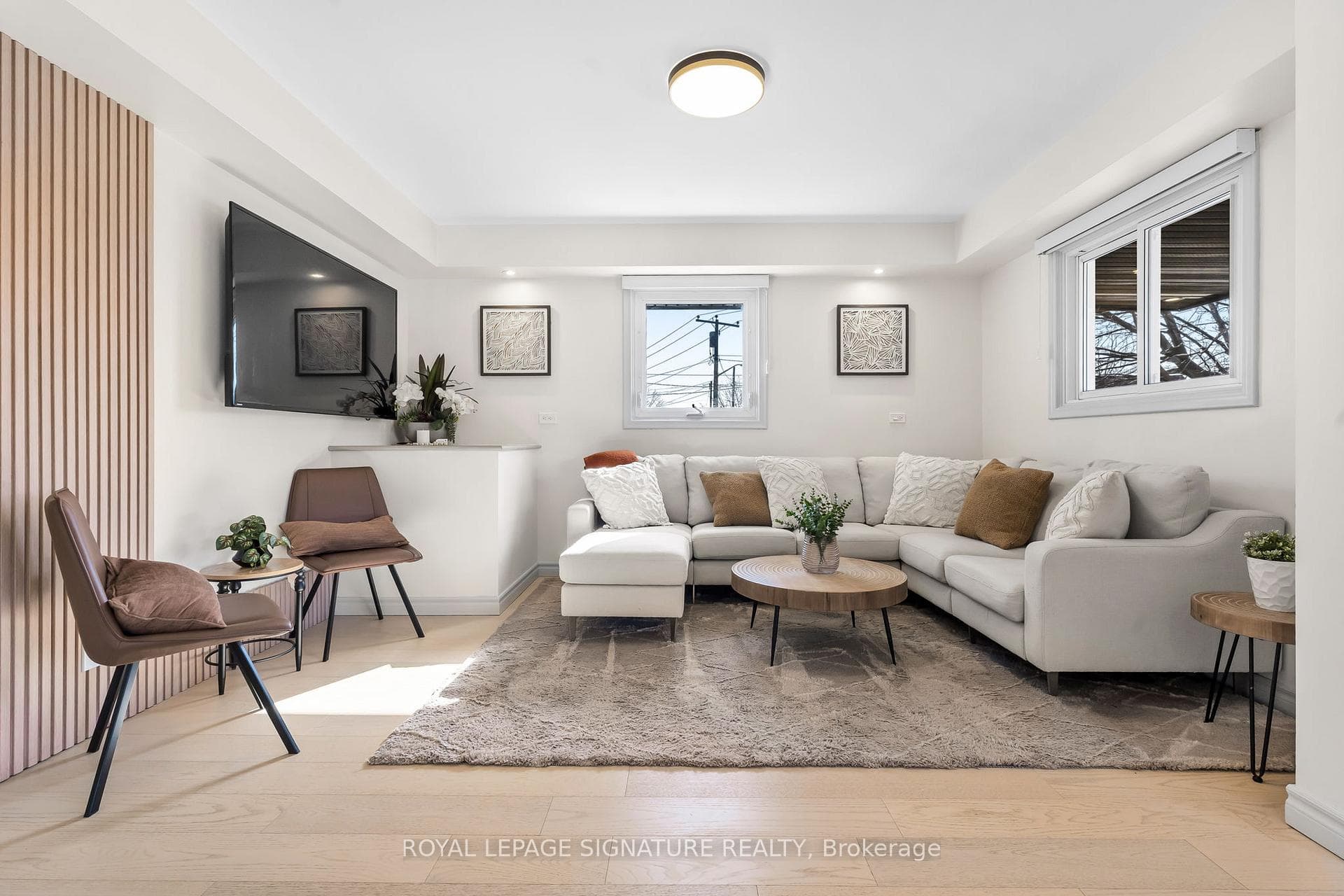 111 Eastchester Avenue Unit Upper photo 14