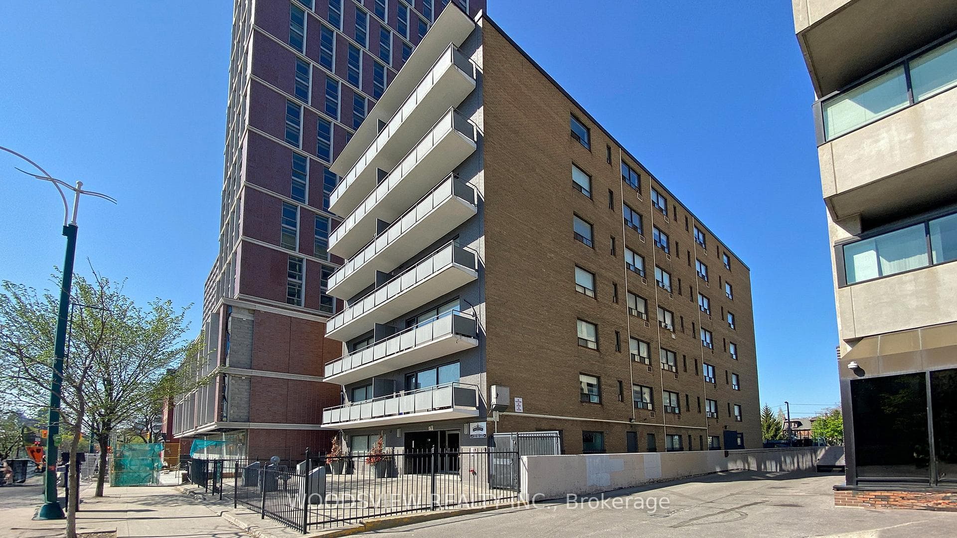 710 Spadina Avenue Unit 509 photo 1
