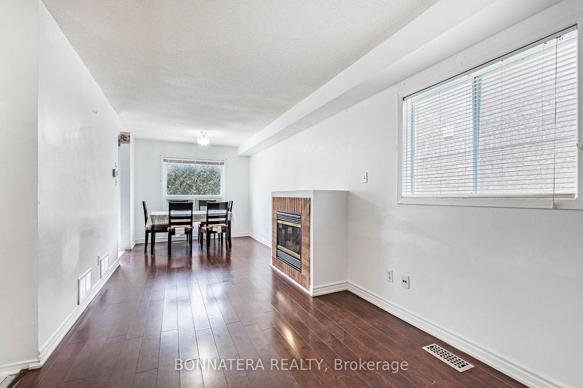 5359 Bullrush Drive photo 11