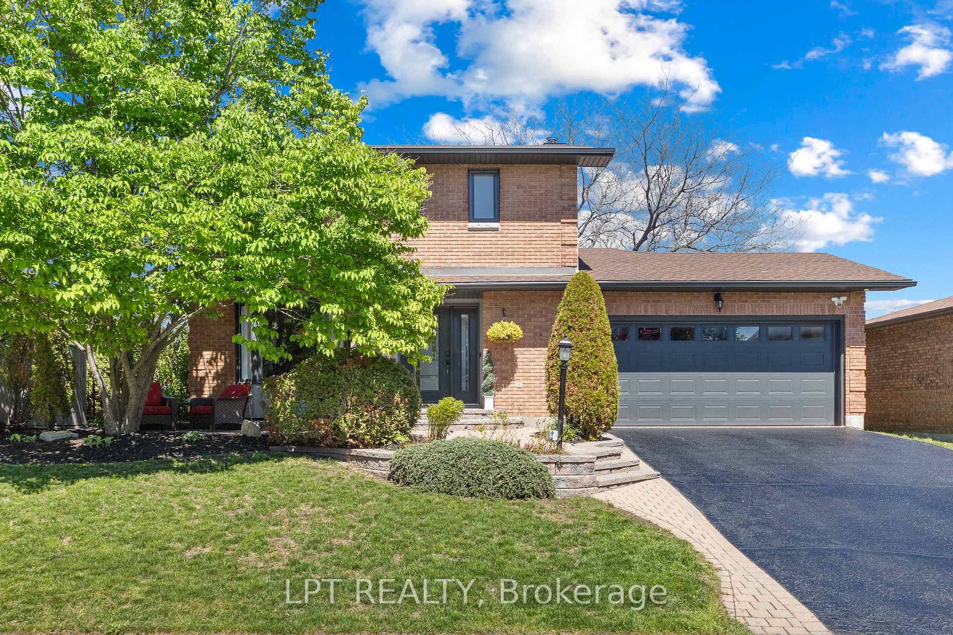 11 Elderwood Trail photo 1