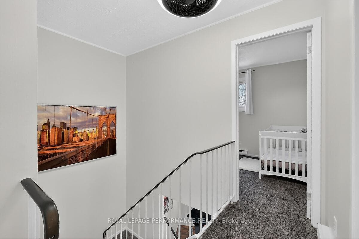 42 Compata Way photo 18