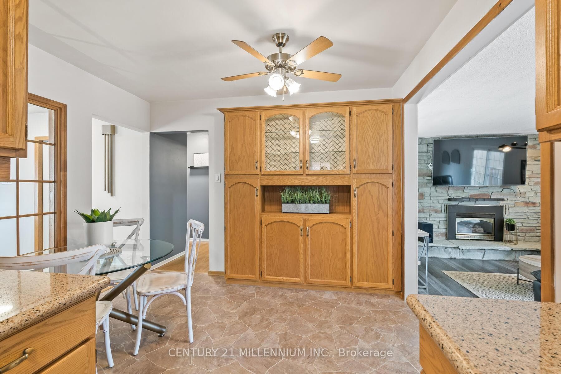 280 Dixon Street photo 24