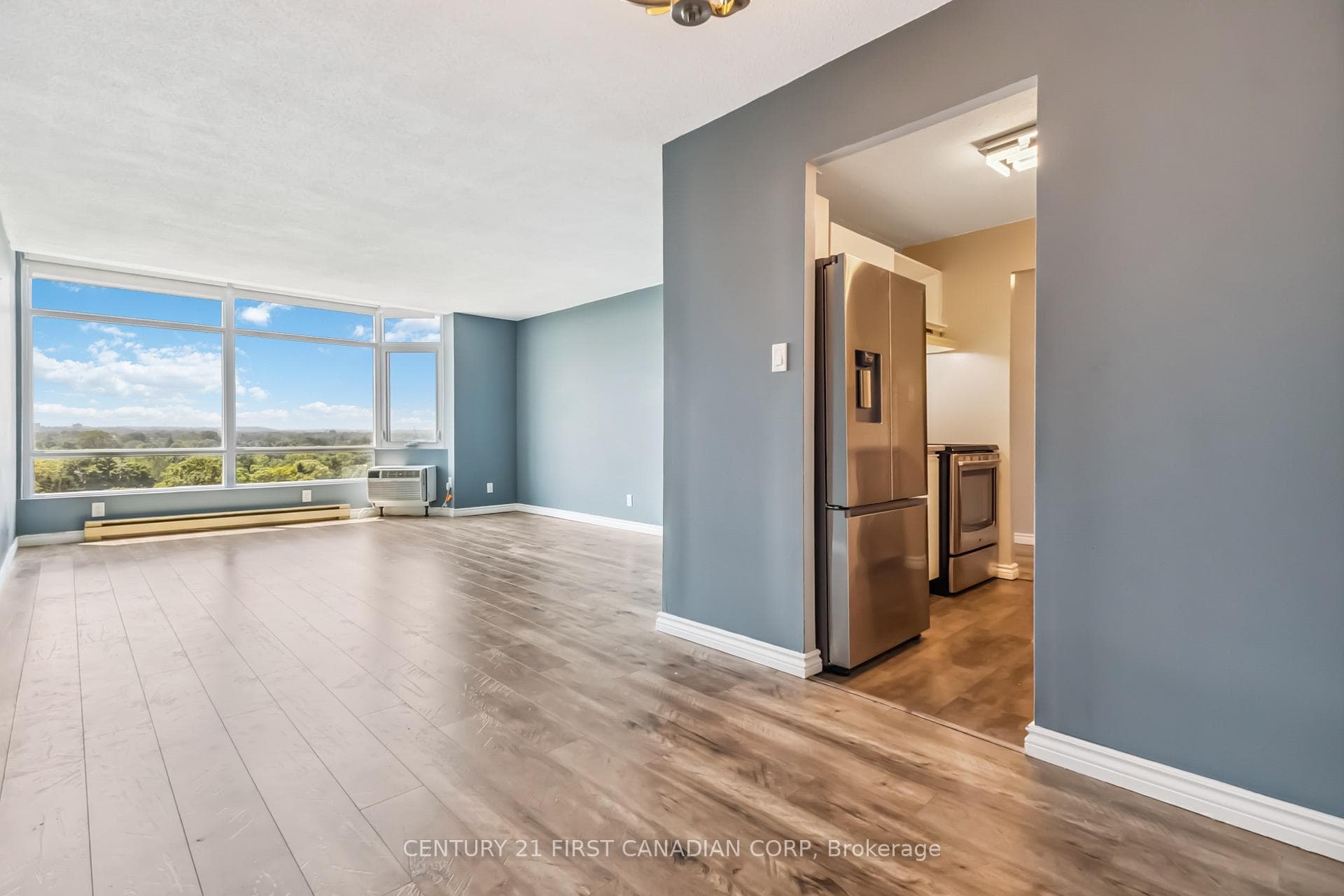 45 POND MILLS Road Unit 1215 photo 8