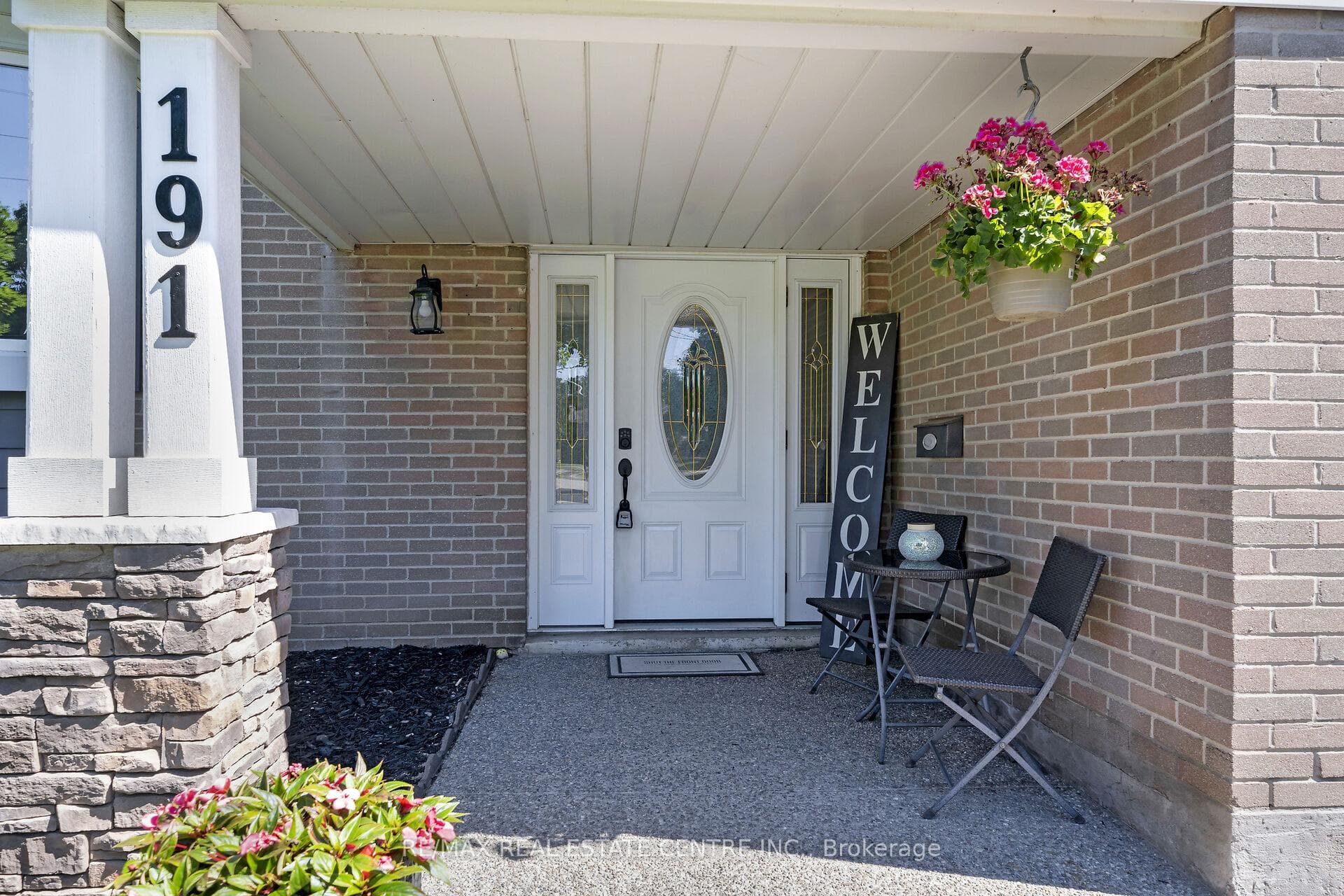 191 DELREX Boulevard photo 3