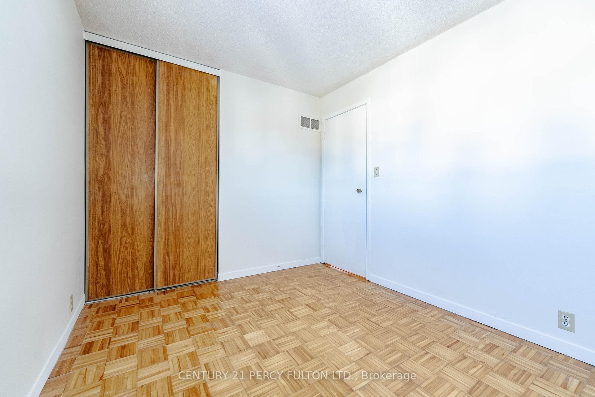 23 Pebblewood Avenue photo 28