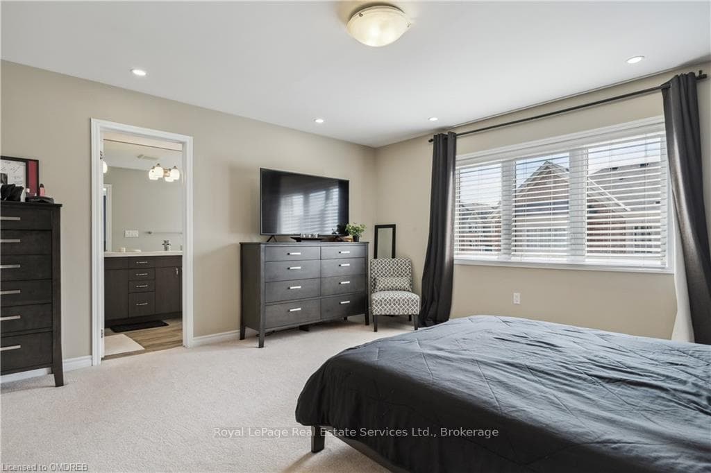 87 REICHERT COURT N/A Unit 128 photo 20