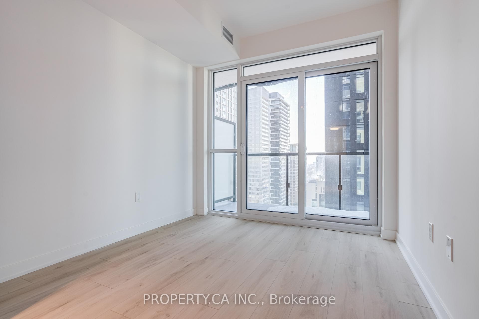 110 Broadway Avenue Unit 2404S photo 11