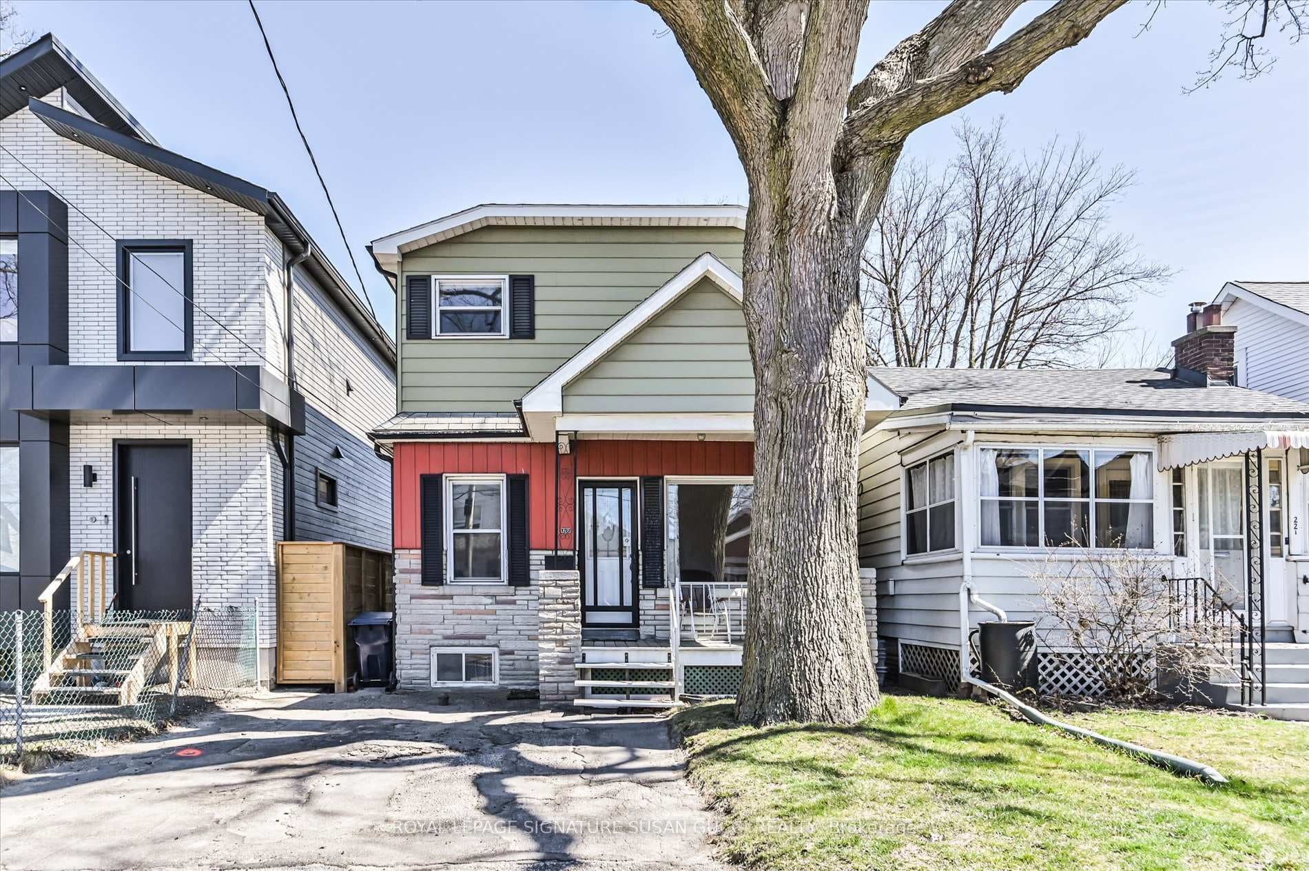 223 Westlake Avenue photo 2