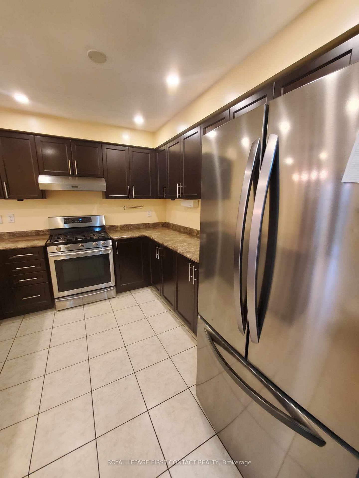 241 Greenwood Drive photo 6