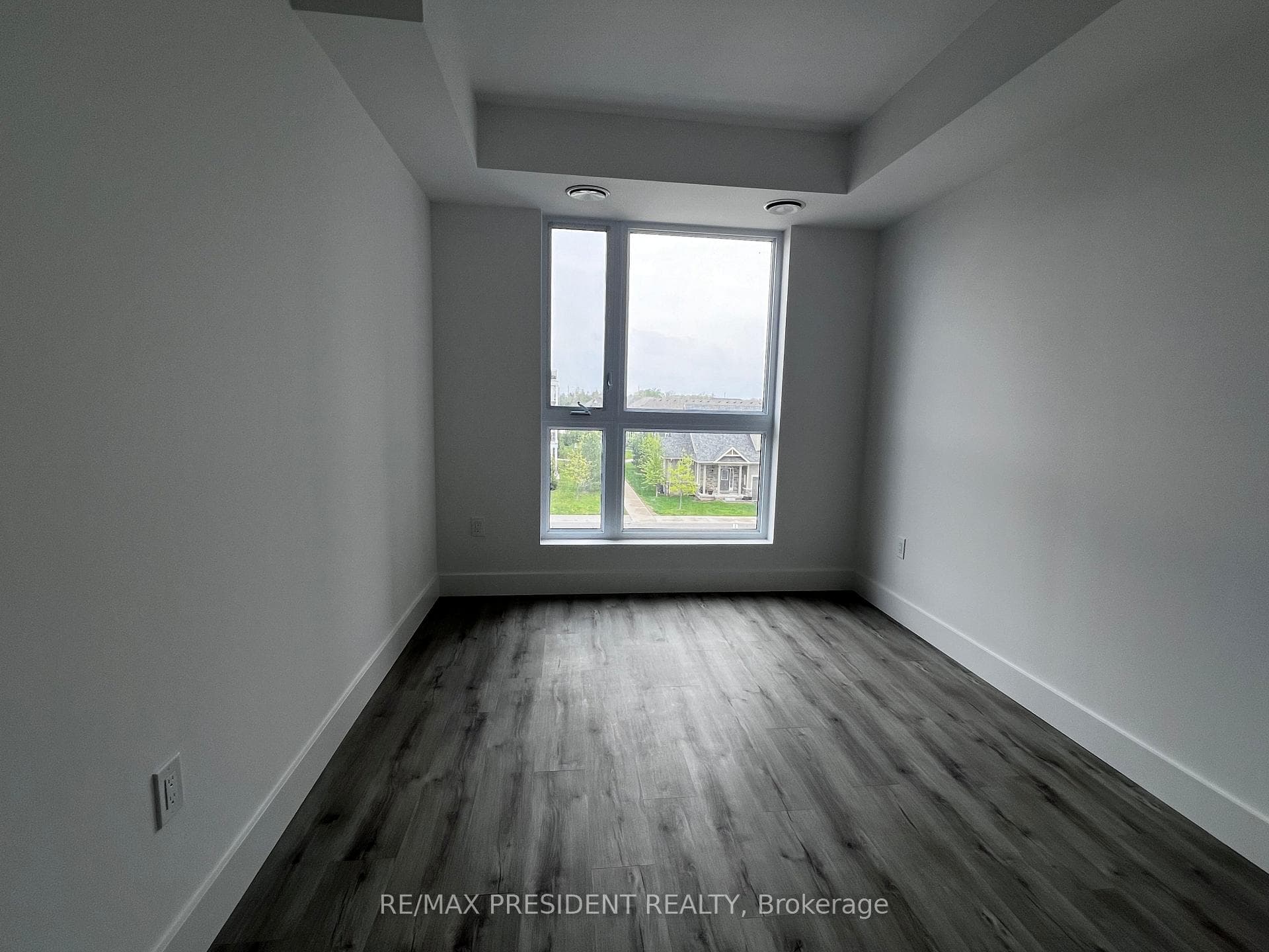 4 Kimberly Lane Unit 206 photo 9