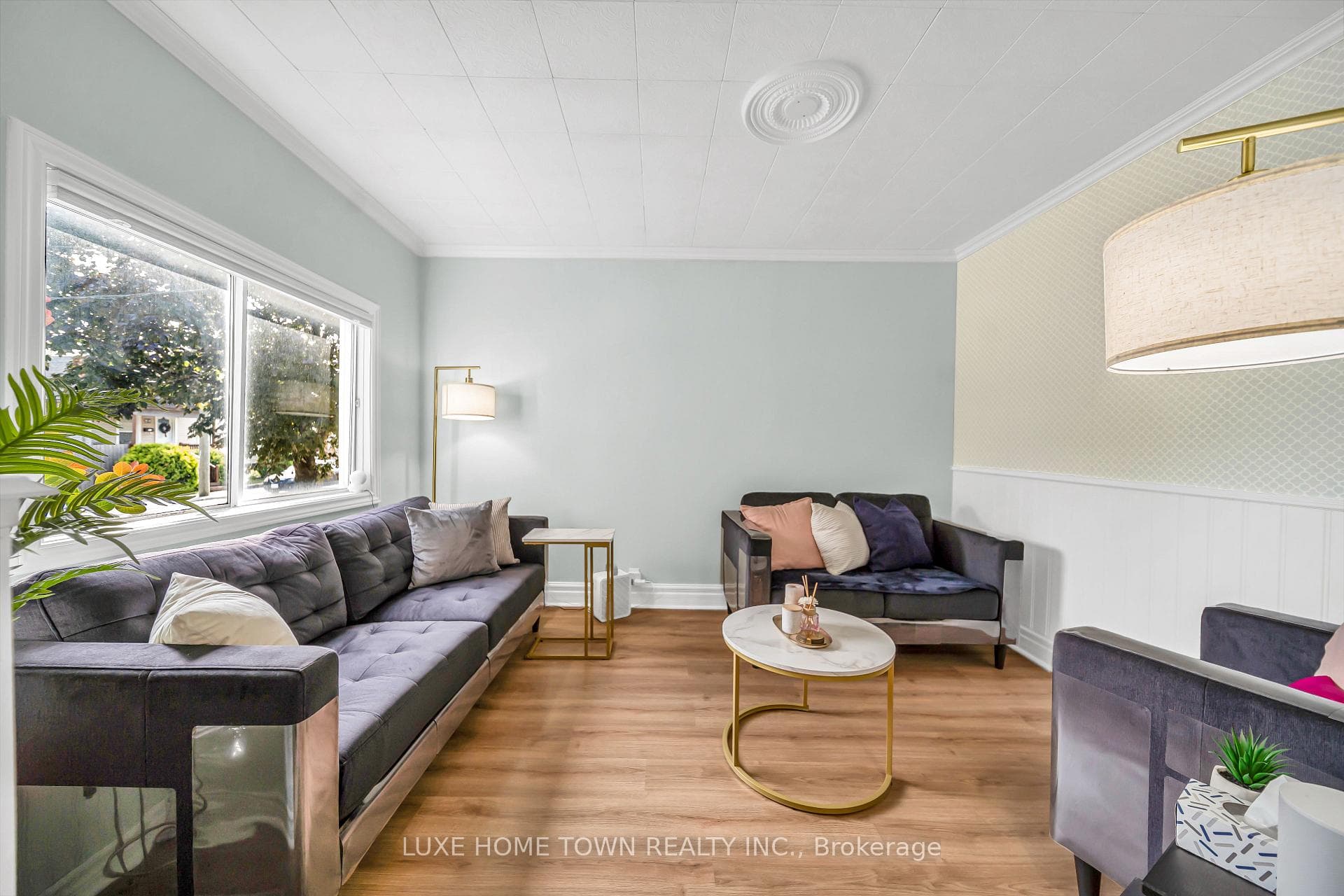 97 Hope Avenue photo 13