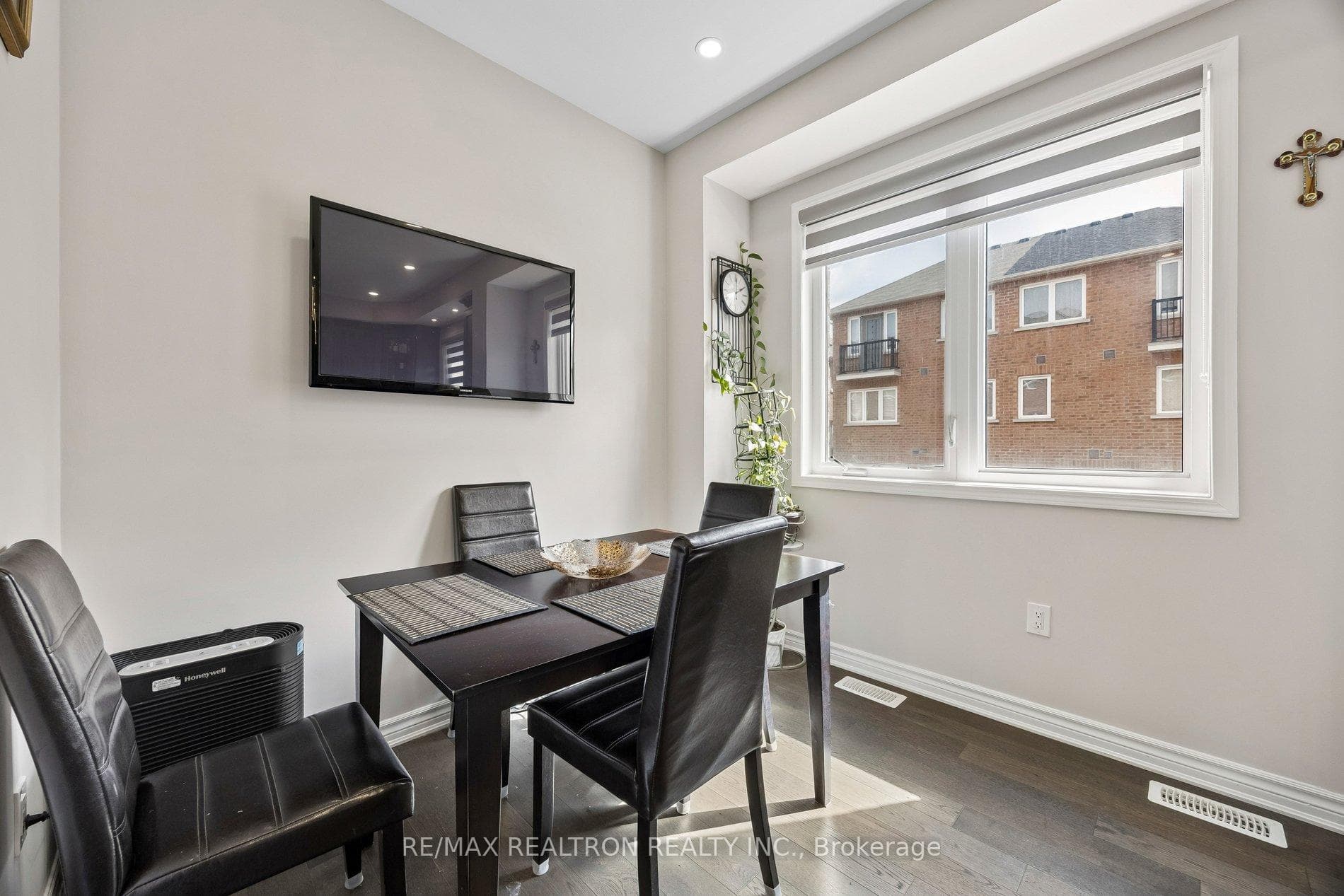 49 Fusilier Drive photo 10
