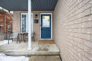21 Warren Street photo 47