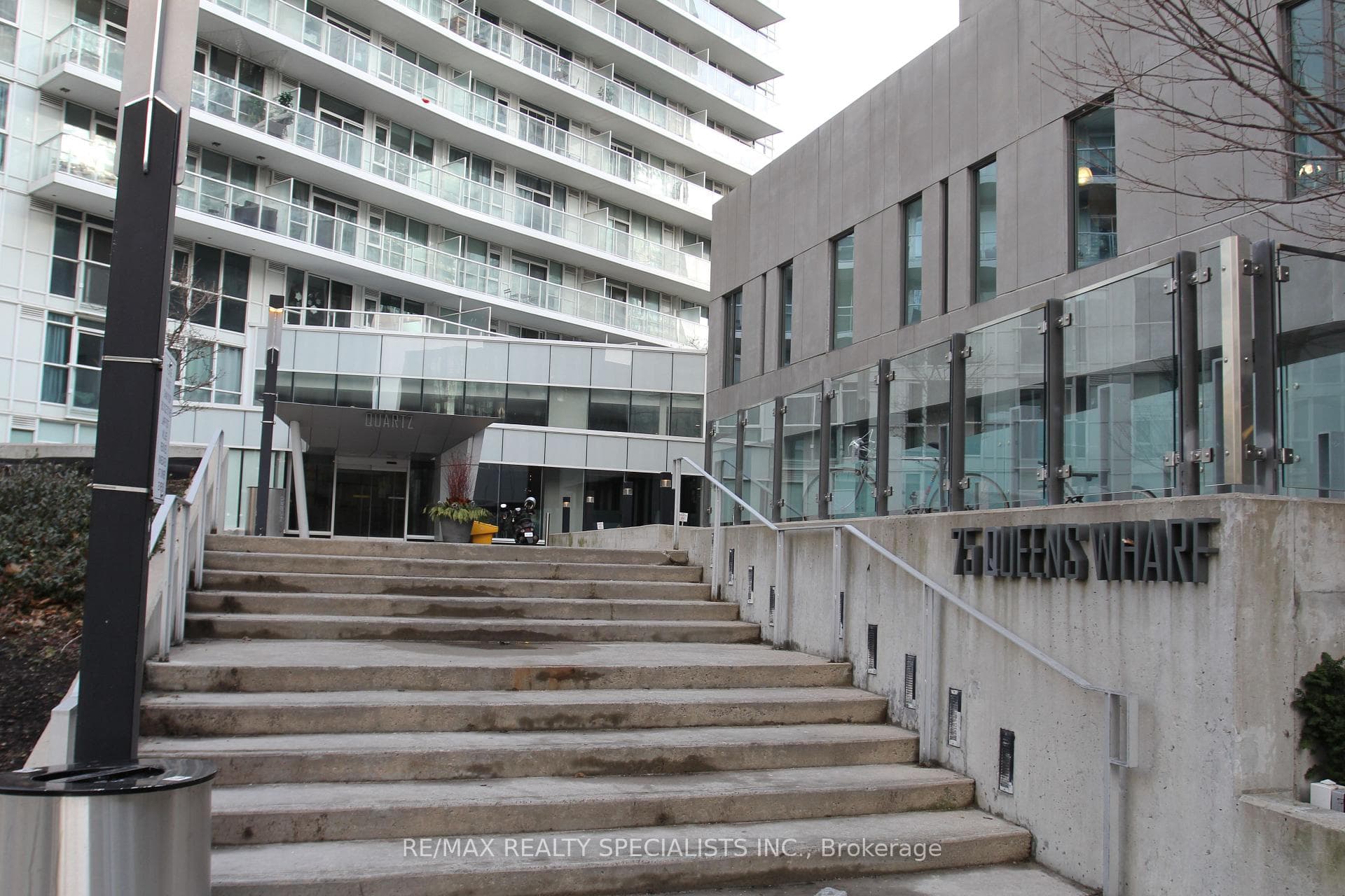 75 Queens Wharf Road Unit 707 photo 13