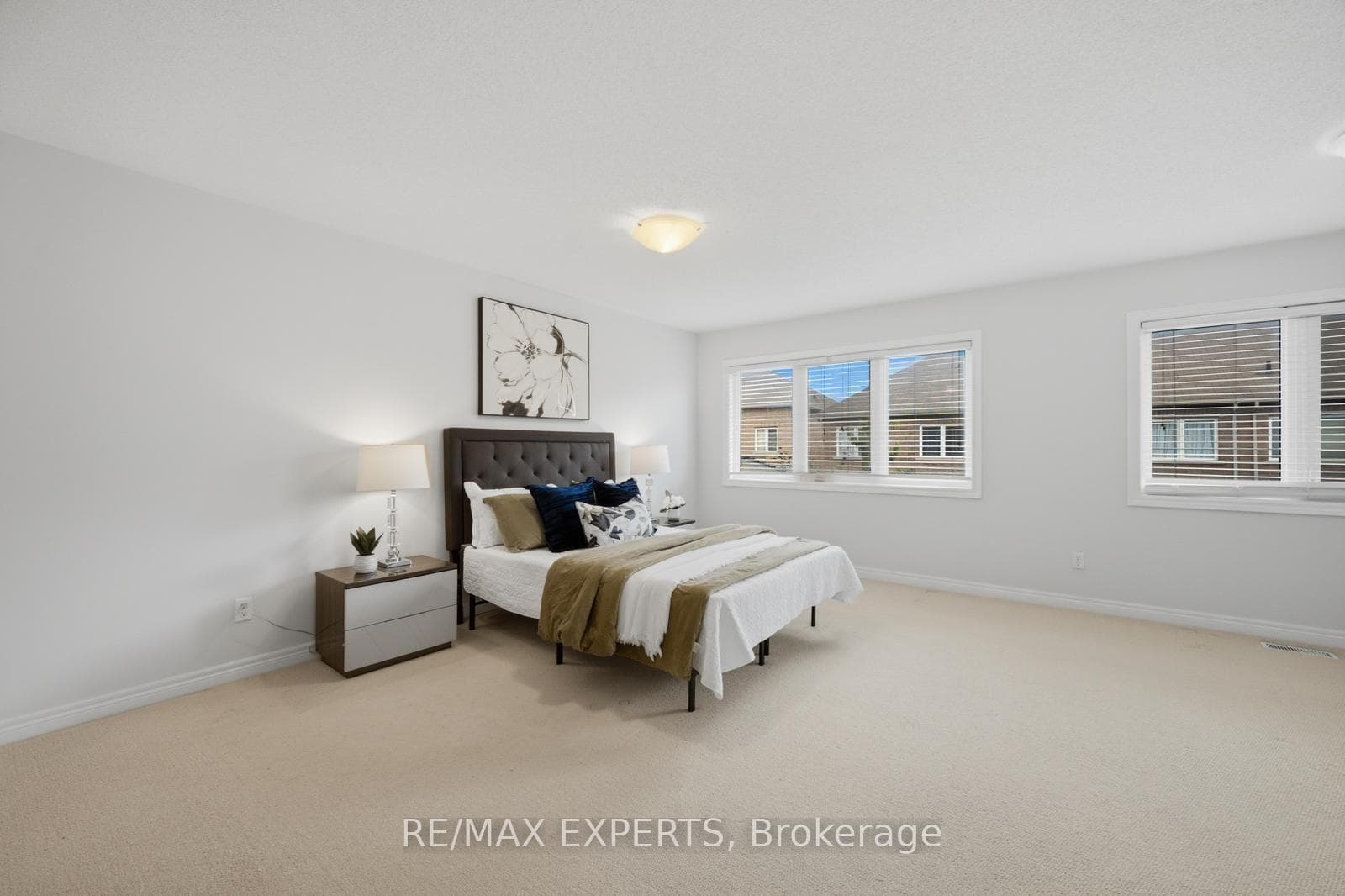 116 McCann Crescent photo 23