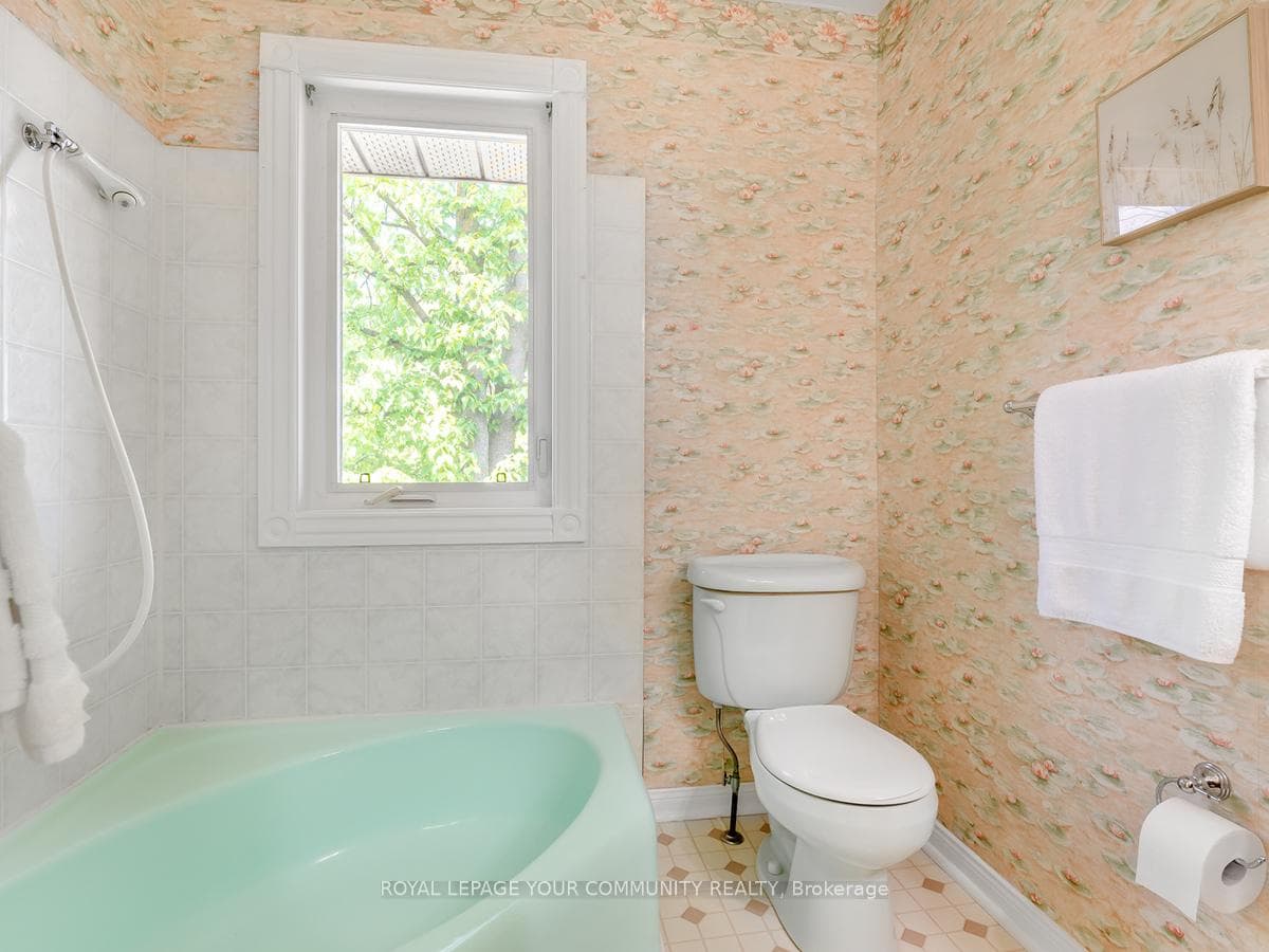 23 Anderson Place photo 25
